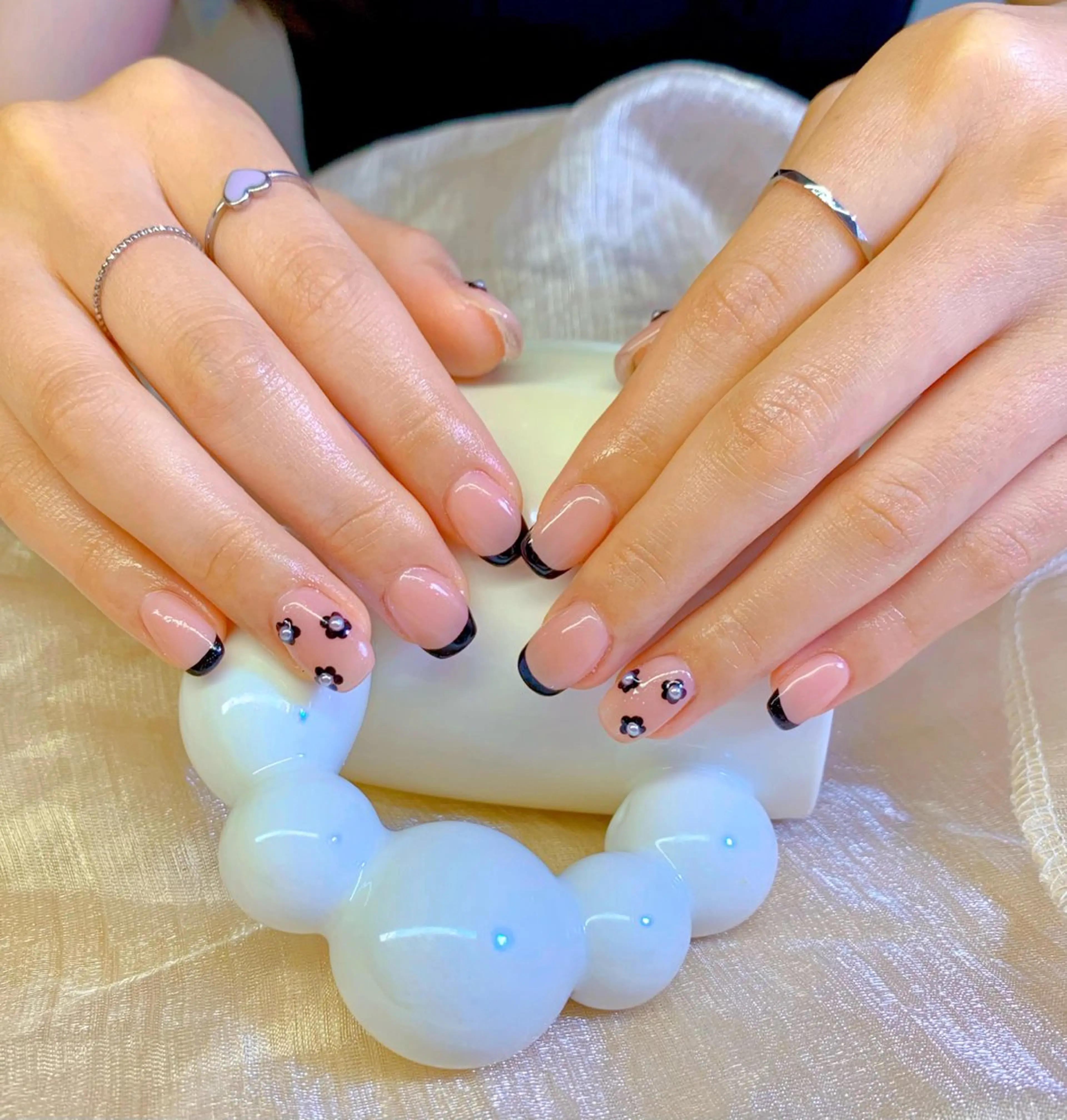 ネイル シンプルネイル ワンホンネイル Daisy Nailsのネイルデザイン