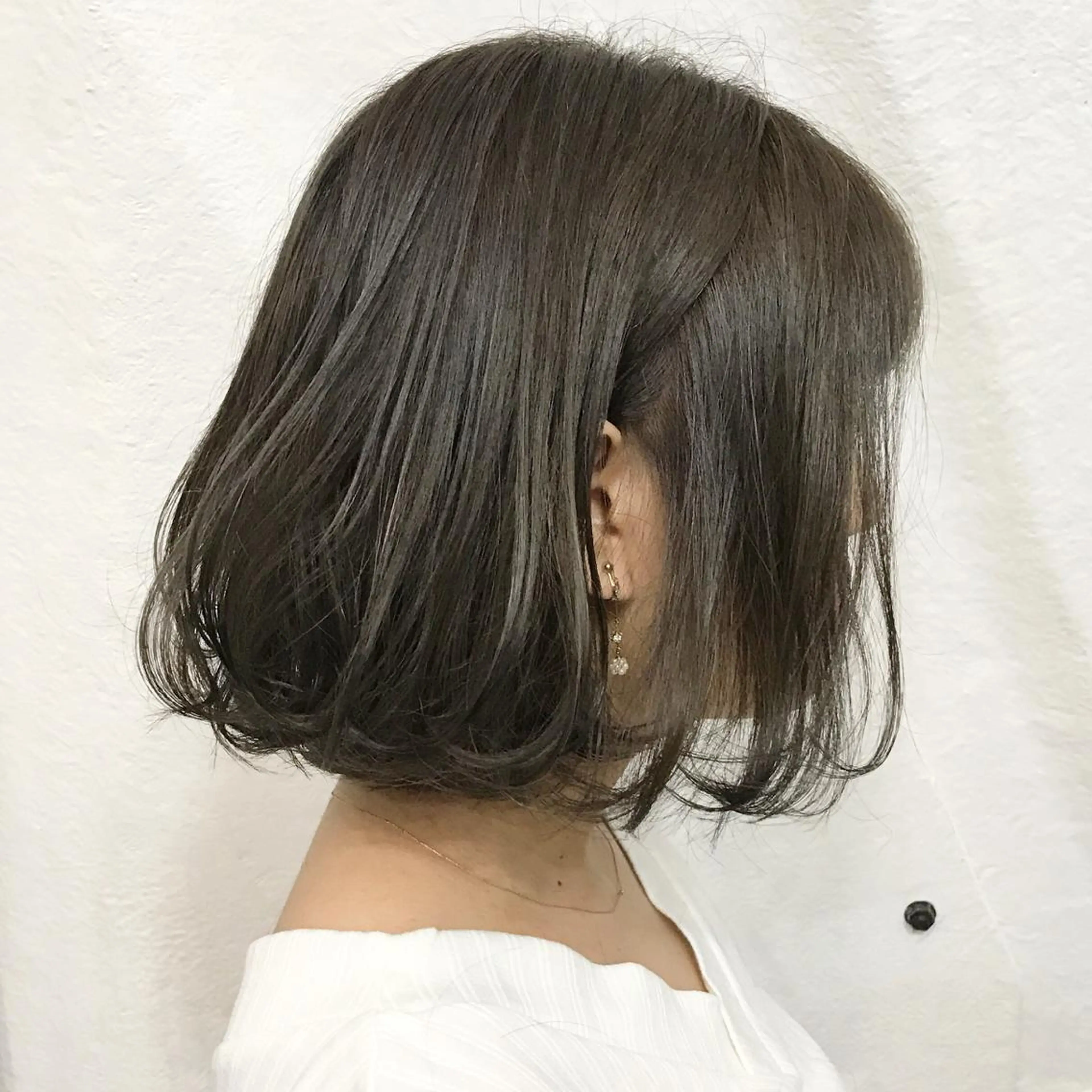 ショート カラー ブルーカラー ブルーグレー ブルーグレージュ グレージュ ハイライトカラー サロウィン所属・K-POP好き美容師 🇰🇷Kai.Yのヘアスタイル