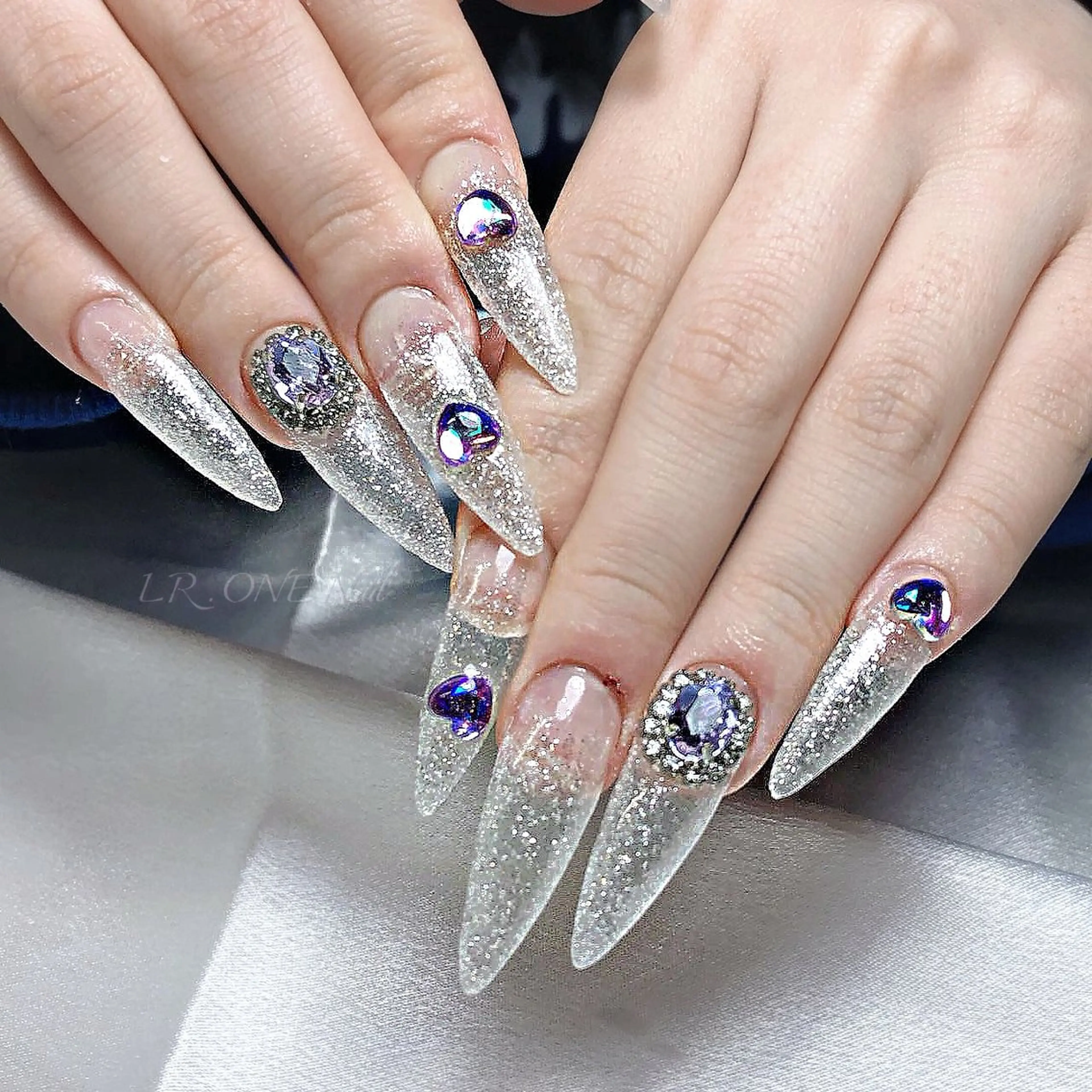 ✨【チップ長さ出し】持ち込み4本しシンプルデザイン✨の写真