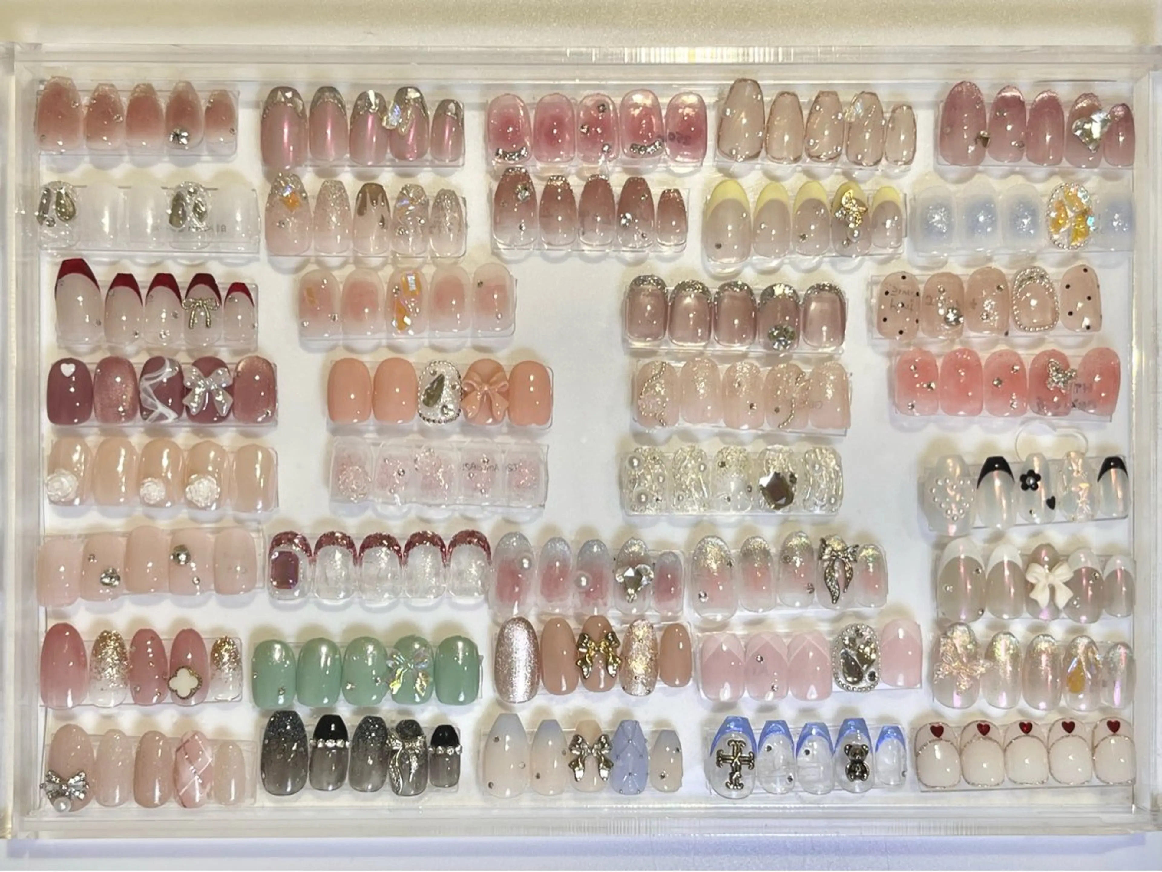 ネイル Riry.＊° nailのネイルデザイン