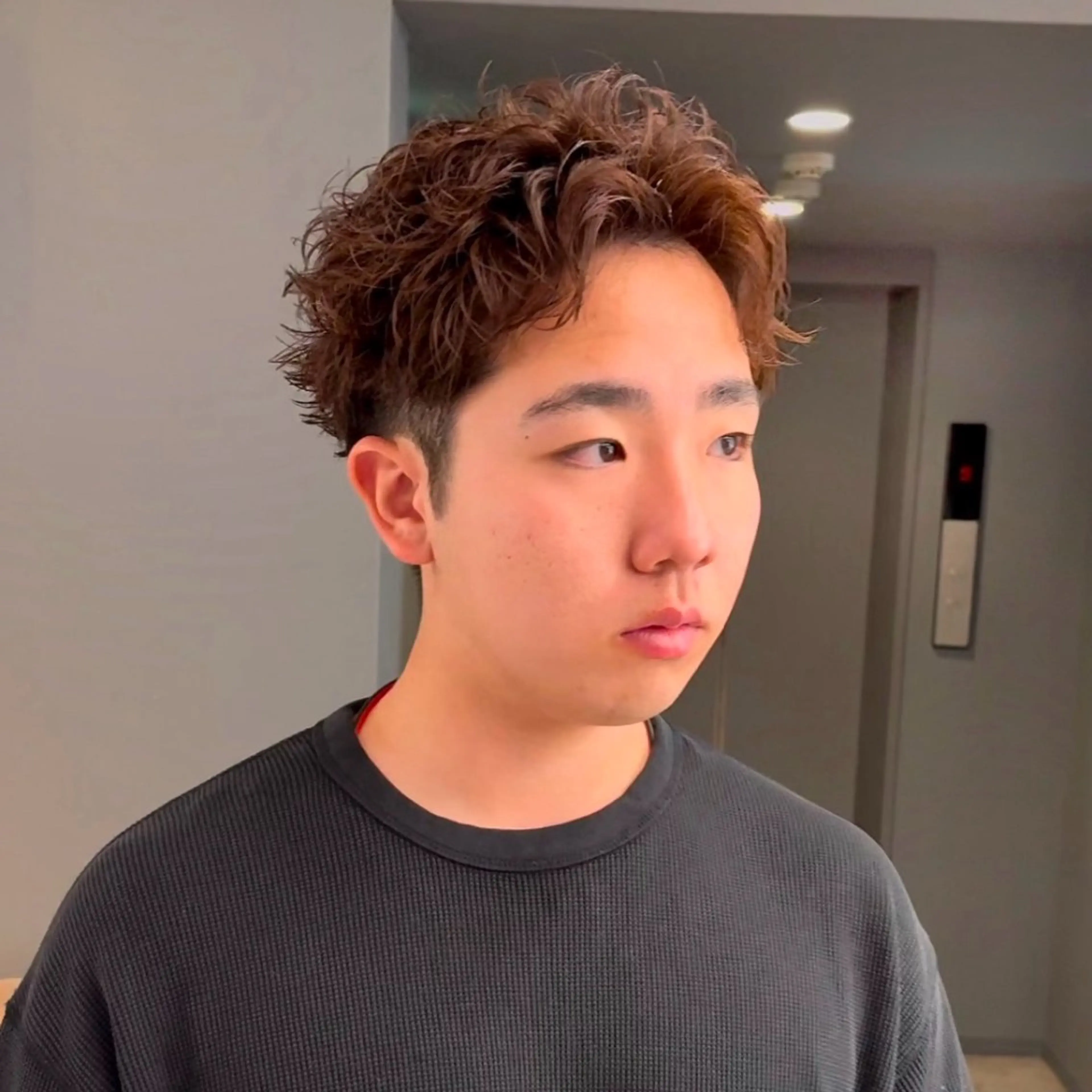 メンズ 33sasa大阪所属・小岩 隆樹のヘアスタイル