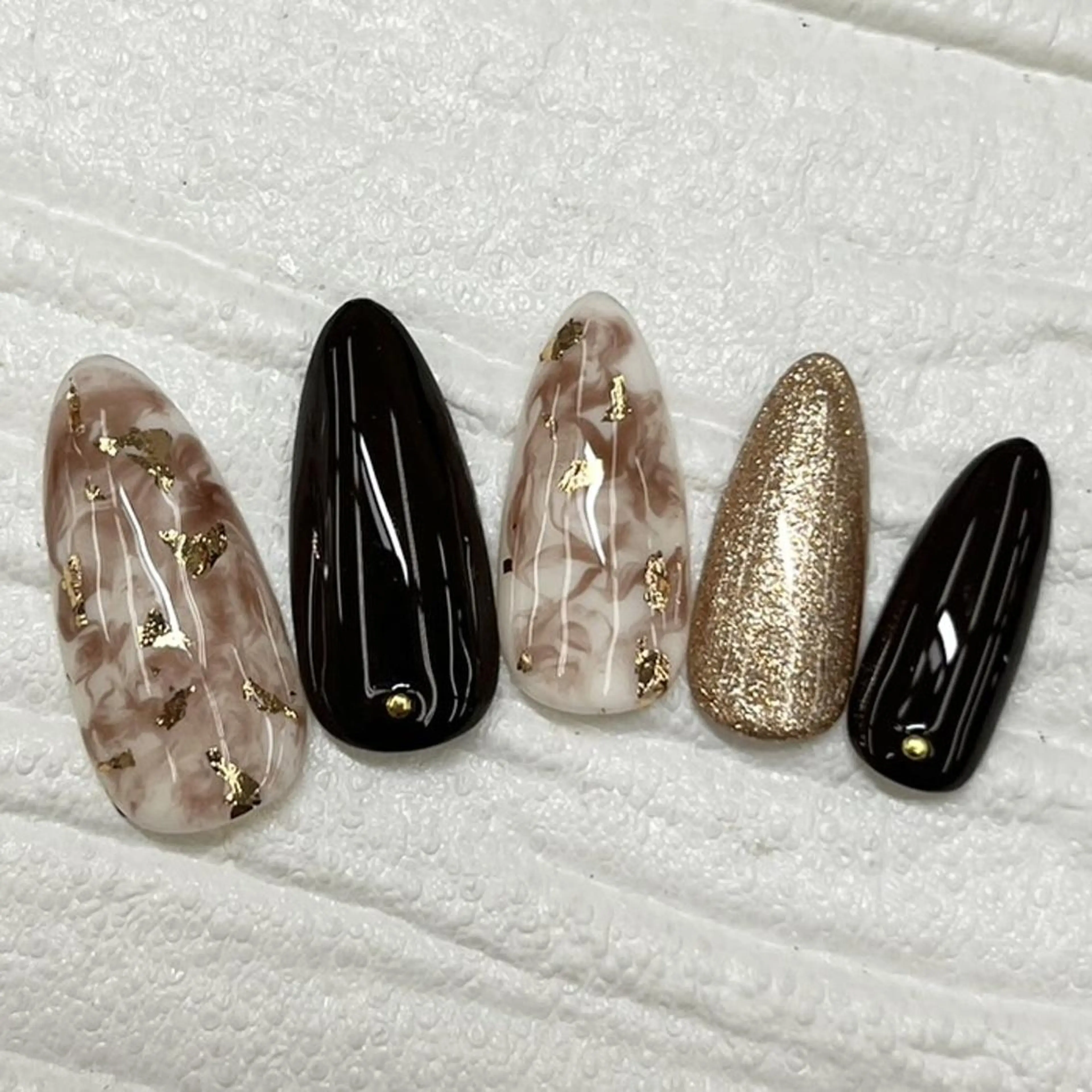 ネイル Nail salon Honey Beeのネイルデザイン