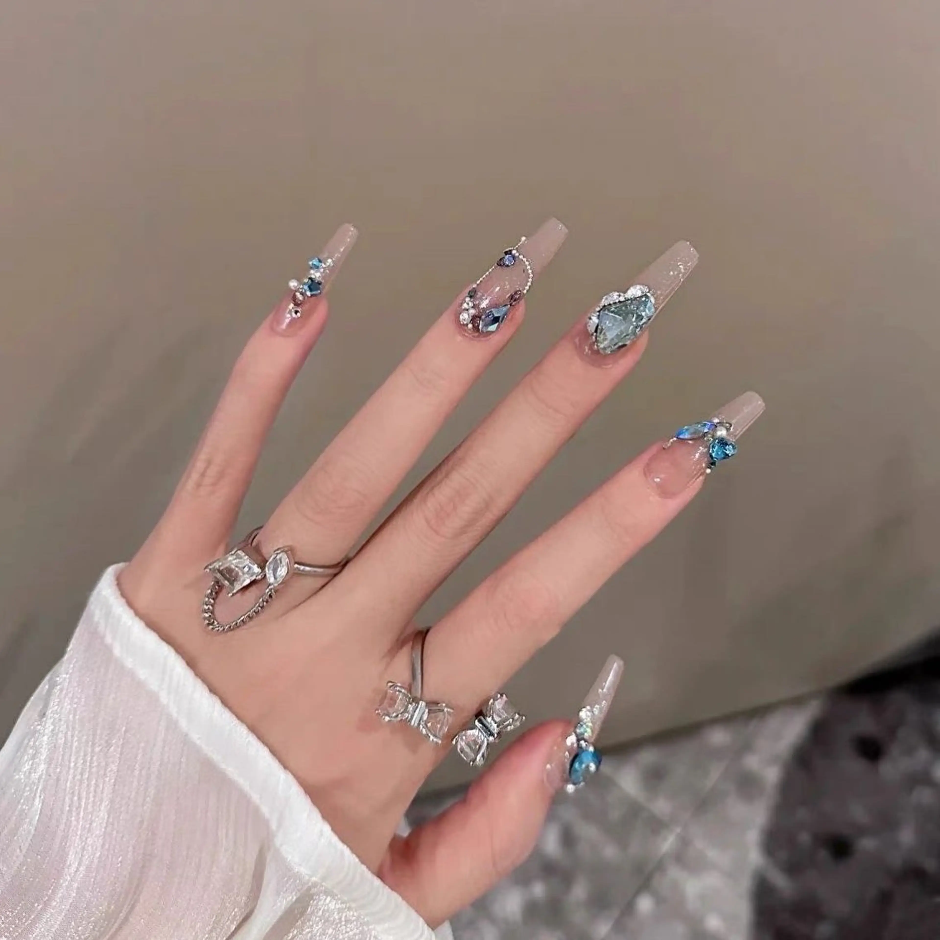 ネイル 菲菲ネイルサロン所属・FJ ネイルサロンのネイルデザイン