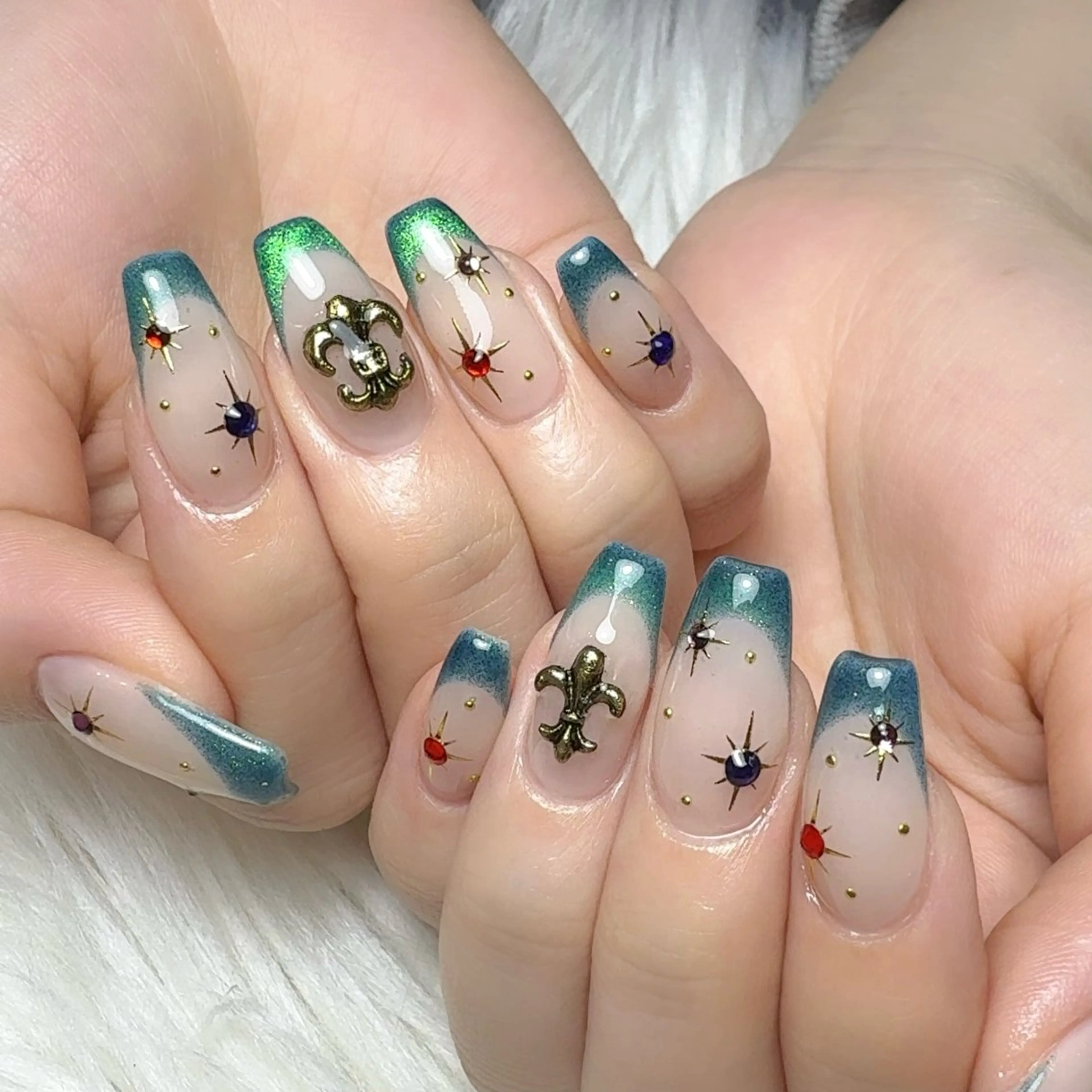 ネイル Nail salon EM（エム）諸星のネイルデザイン