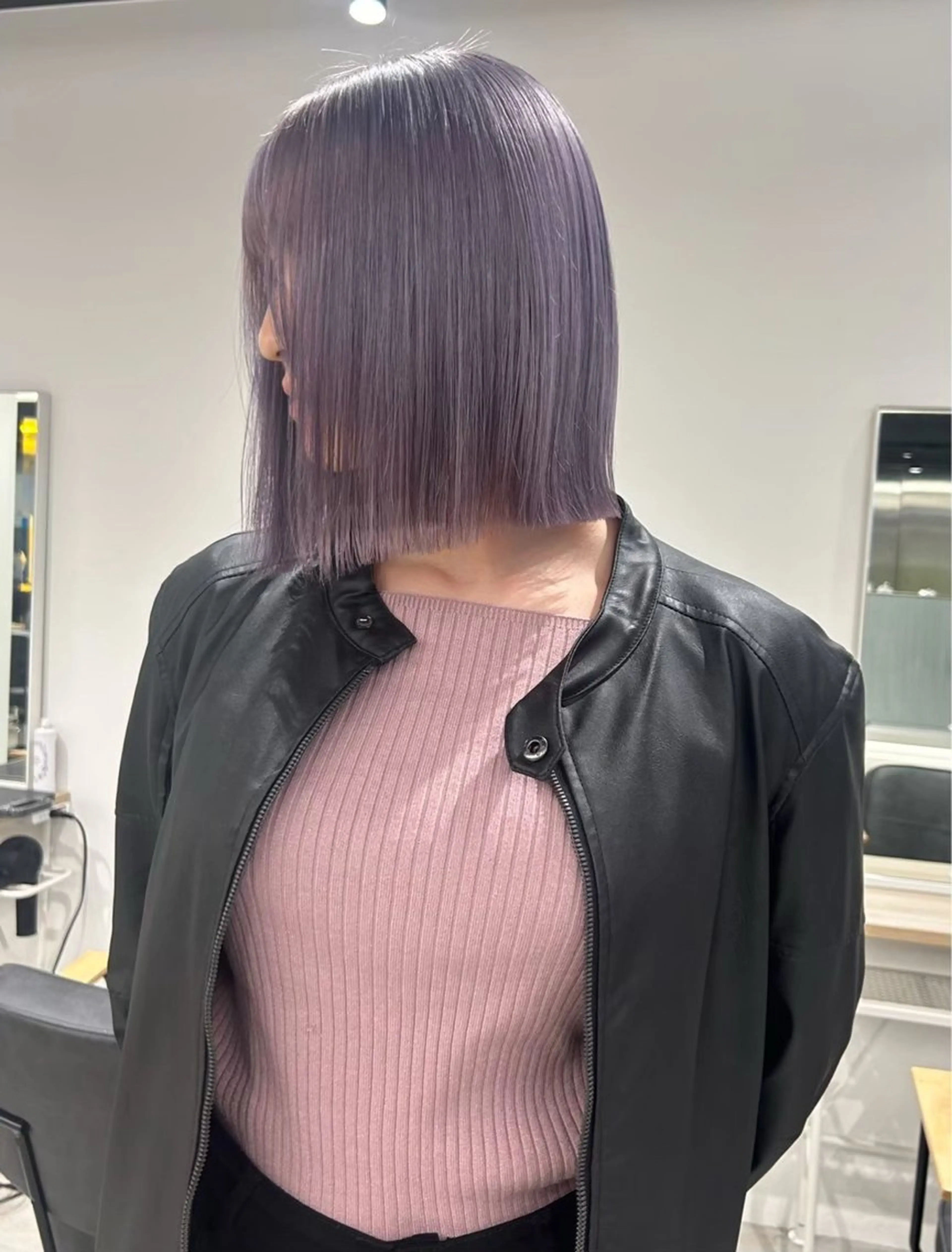 セミロング 顔まわりレイヤー 顔周りカット 髪質改善 レイヤーカット トリートメント ARISA︎ メンズ特化/パーマのヘアスタイル