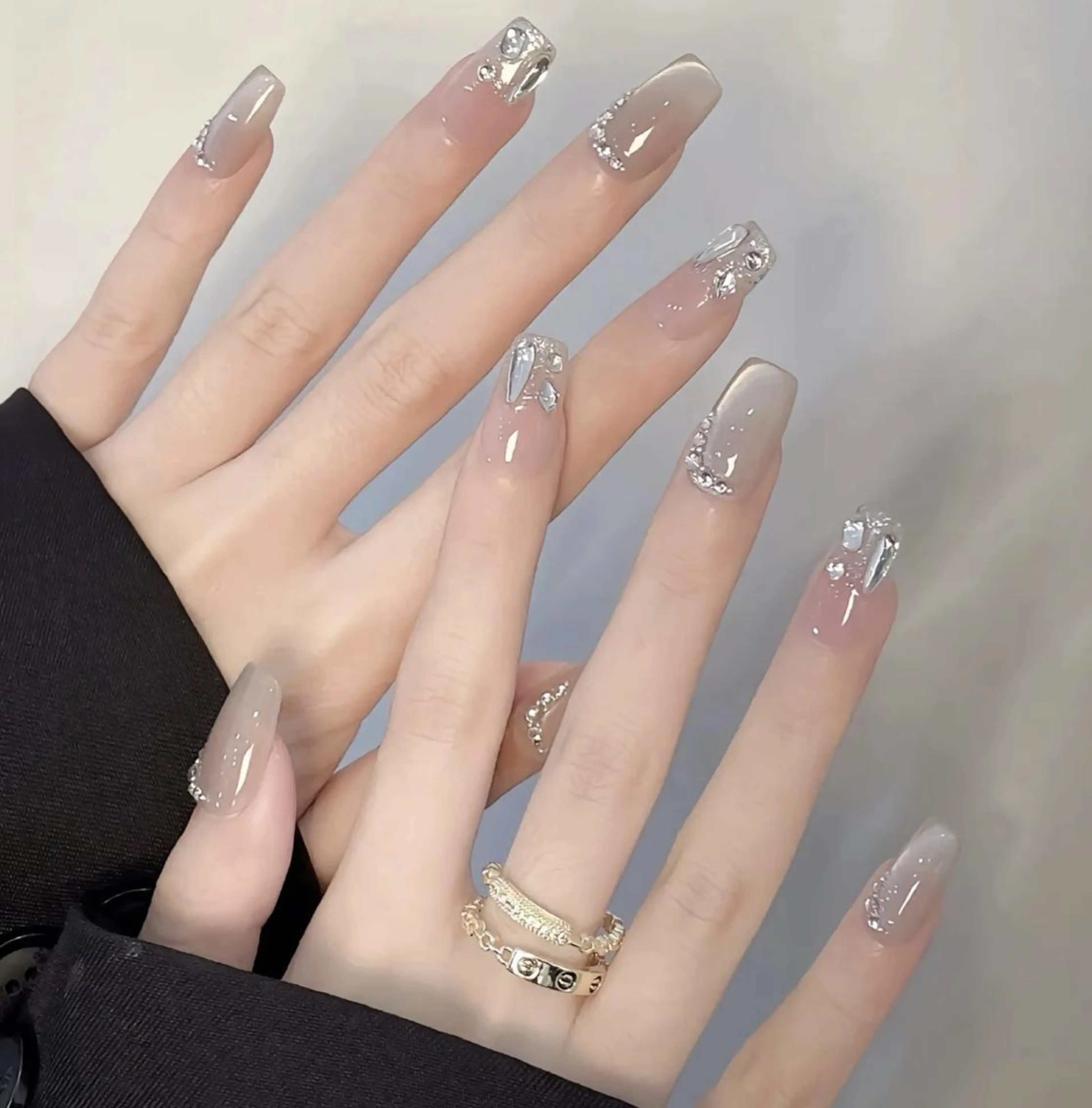 ネイル ロングネイル長さ出し 専門Spade Qのネイルデザイン