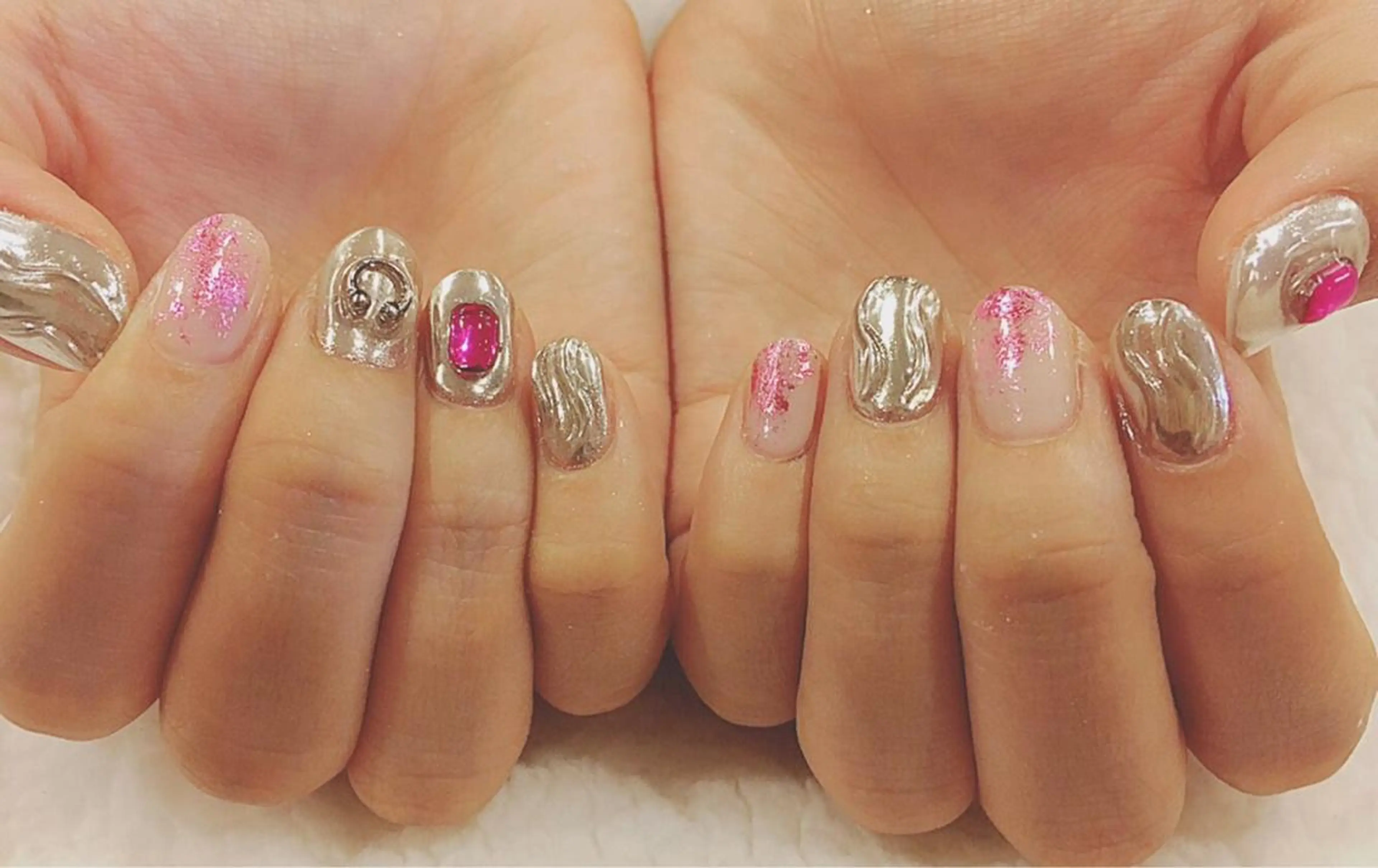 ネイル にしぐち はるかのネイルデザイン