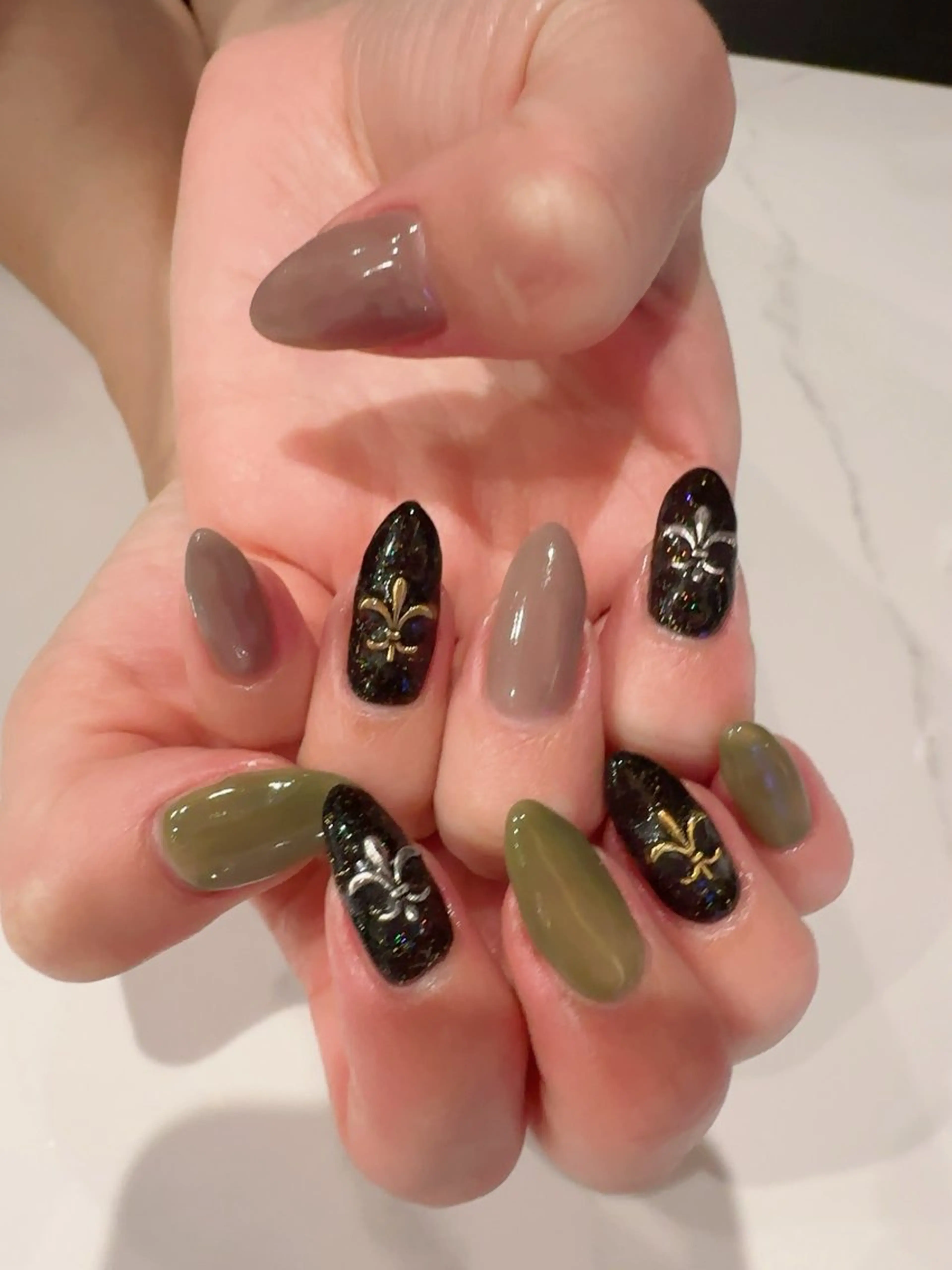 ネイル ★RISA★ 伊勢崎 【KARAT】のネイルデザイン