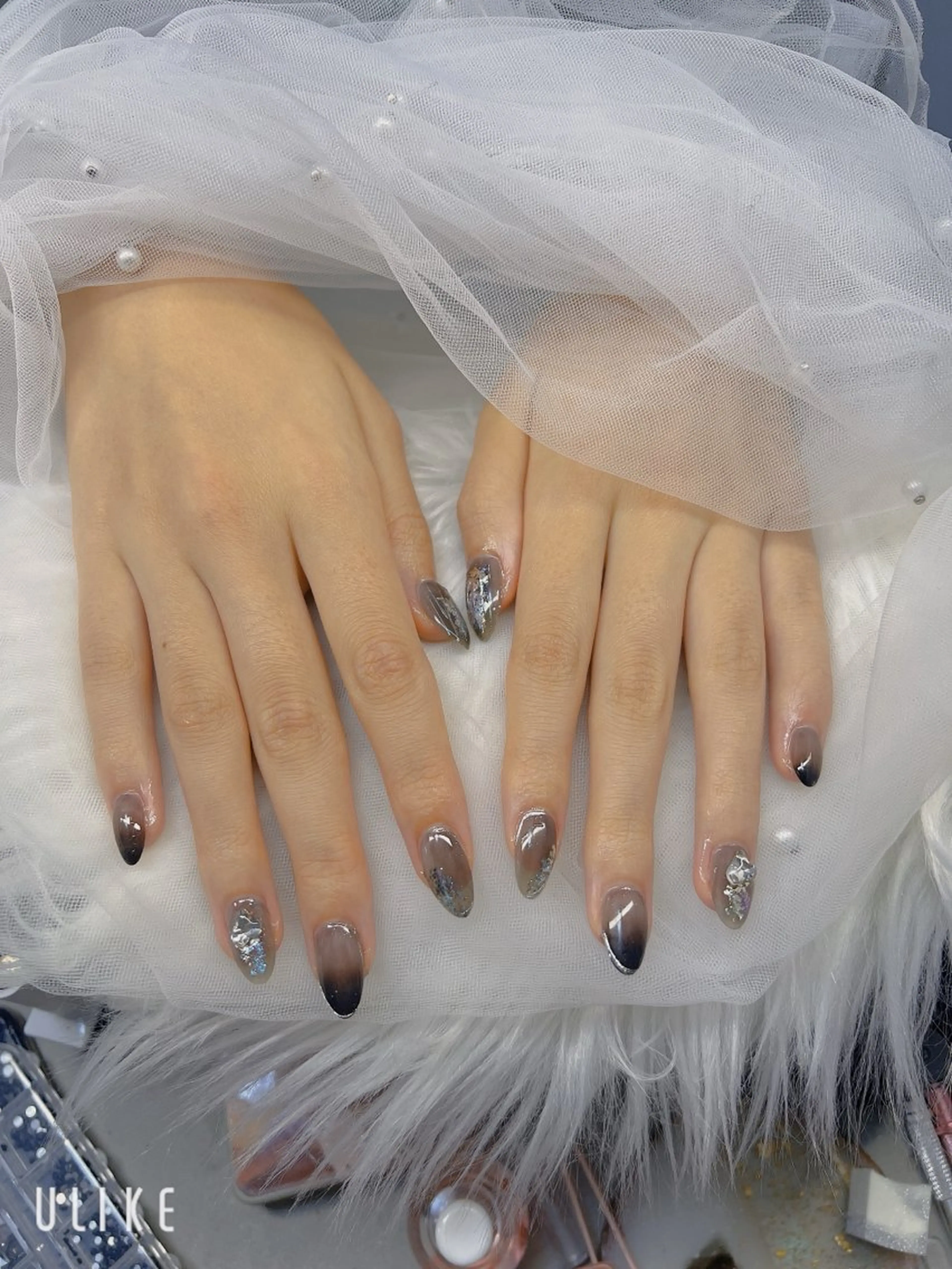 ネイル ハンドネイル T.Lee Nail Lilyのネイルデザイン