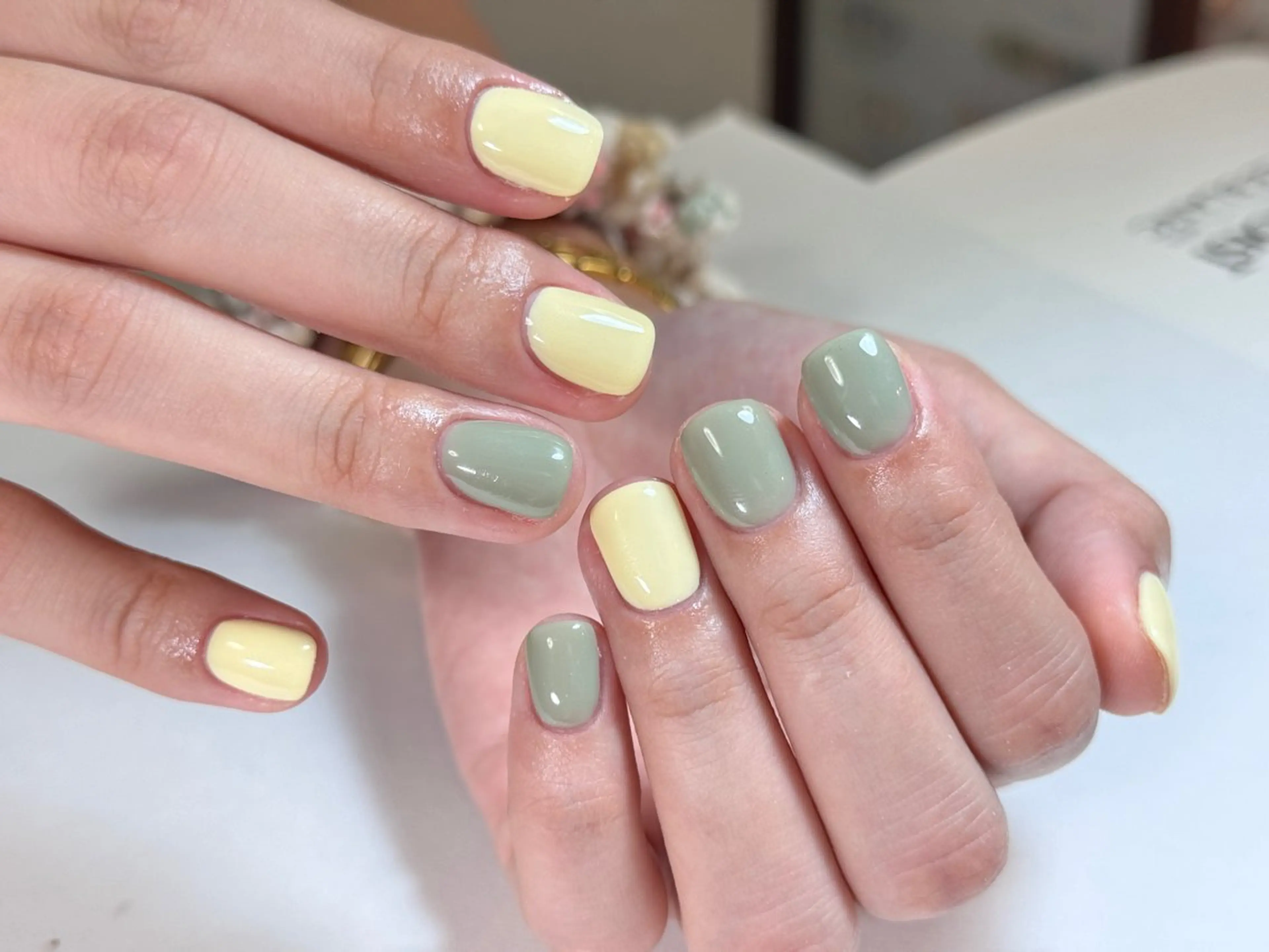 ネイル フットネイル ジェルネイル マグネットネイル 持ち込み ニュアンスネイル ハンドネイル Miri nail salonのネイルデザイン