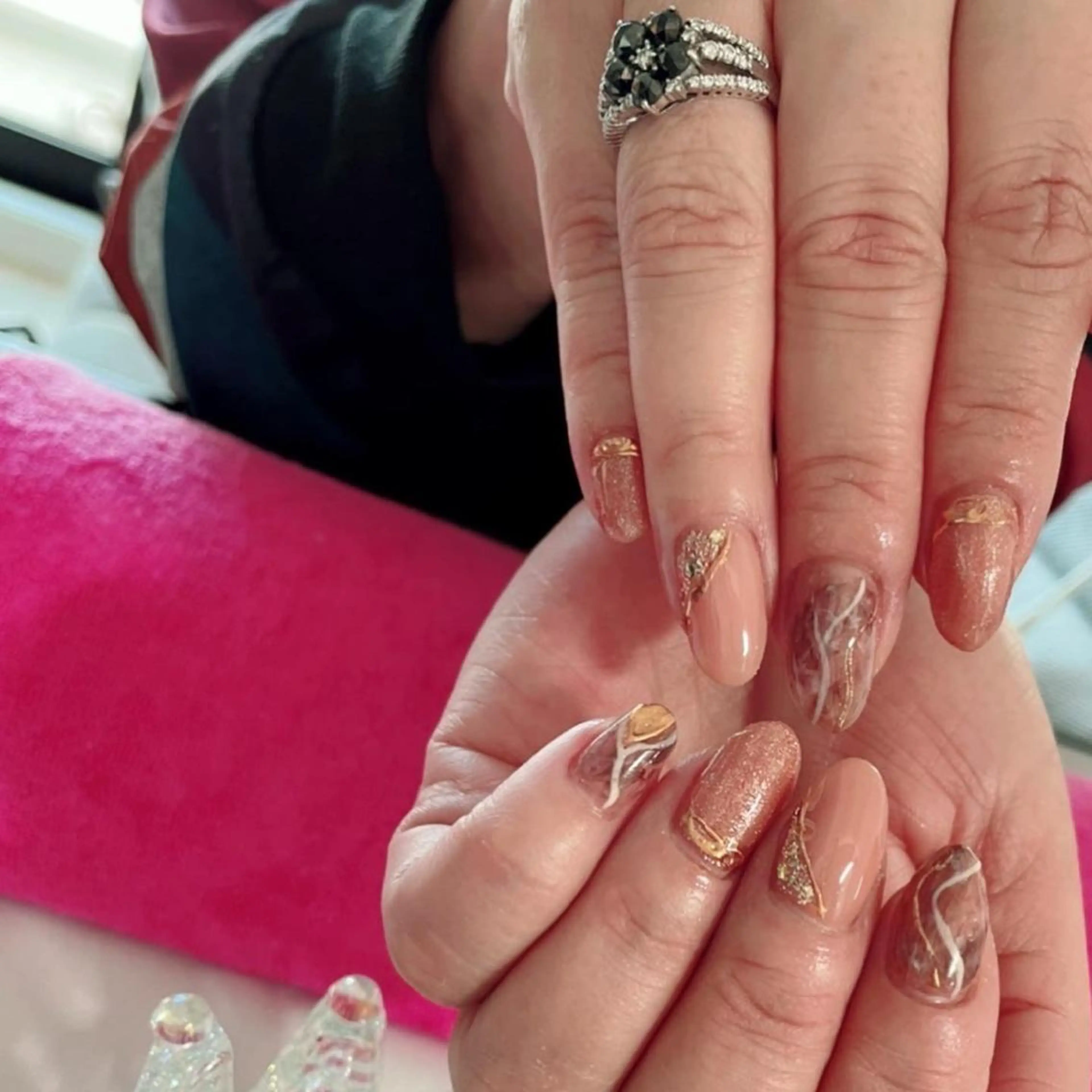 ネイル ゴージャス 大理石ネイル(マーブル) ピンク ピンクベージュ 春ネイル Nail salon Ariettyのネイルデザイン