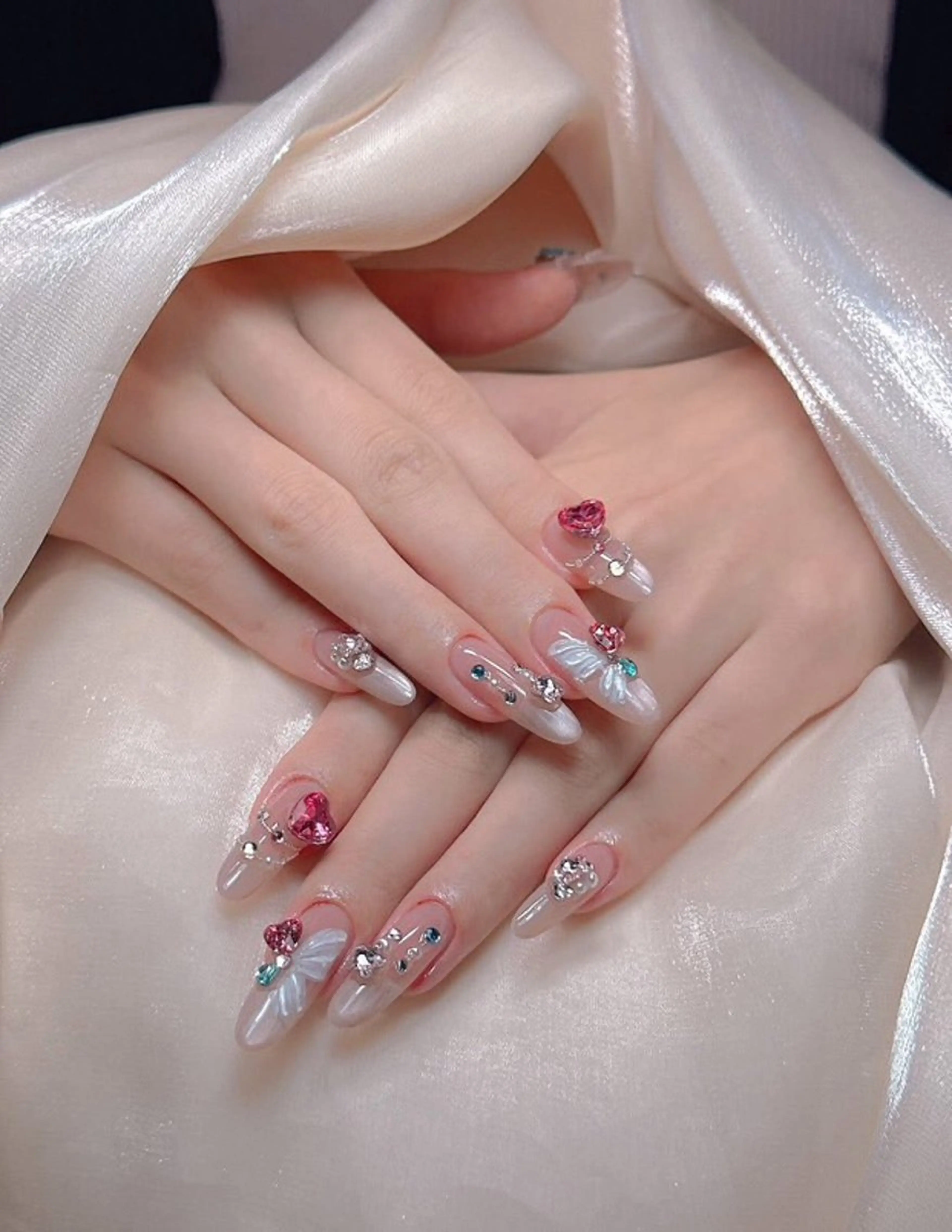 ネイル アートネイル ジェルネイル グラデーション マグネットネイル ニュアンスネイル ハンドネイル Ryu nail studioのネイルデザイン