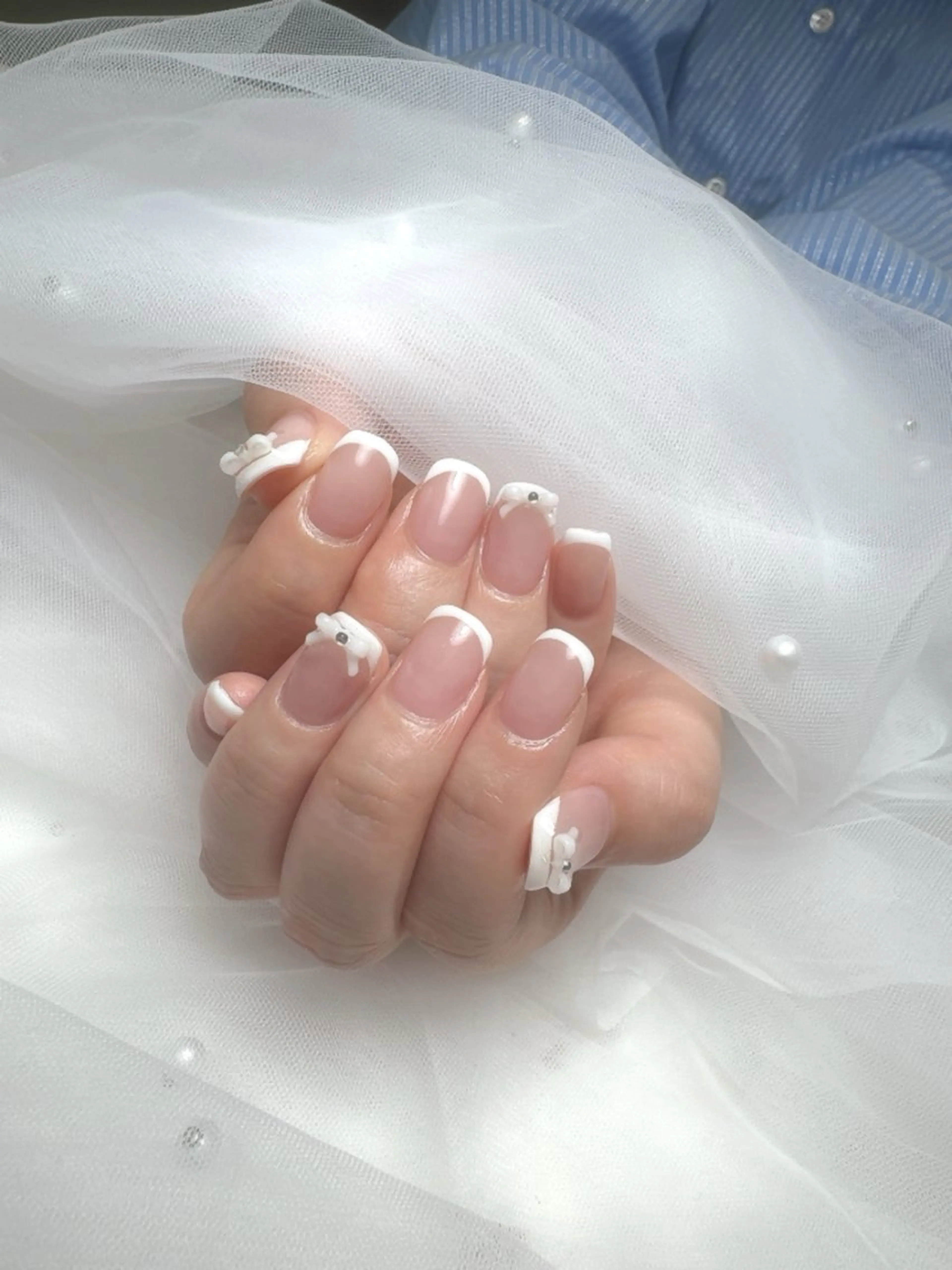 ネイル キラキラネイル 韓国ネイル 持ち込み ワンホンネイル ハンドネイル Queeens nailのネイルデザイン