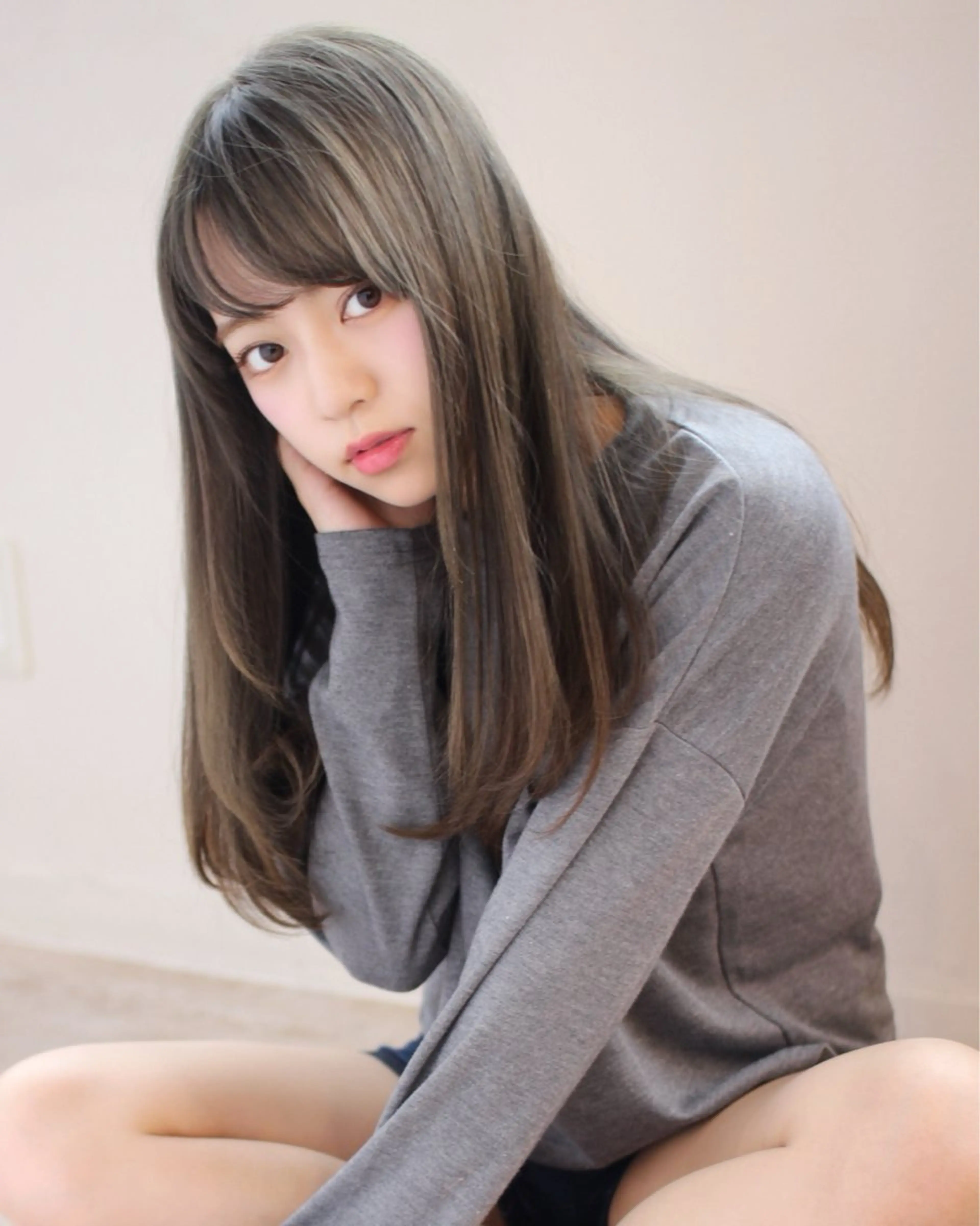 セミロング 縮毛矯正/ショート/ レイヤー/畑中正敏のヘアスタイル