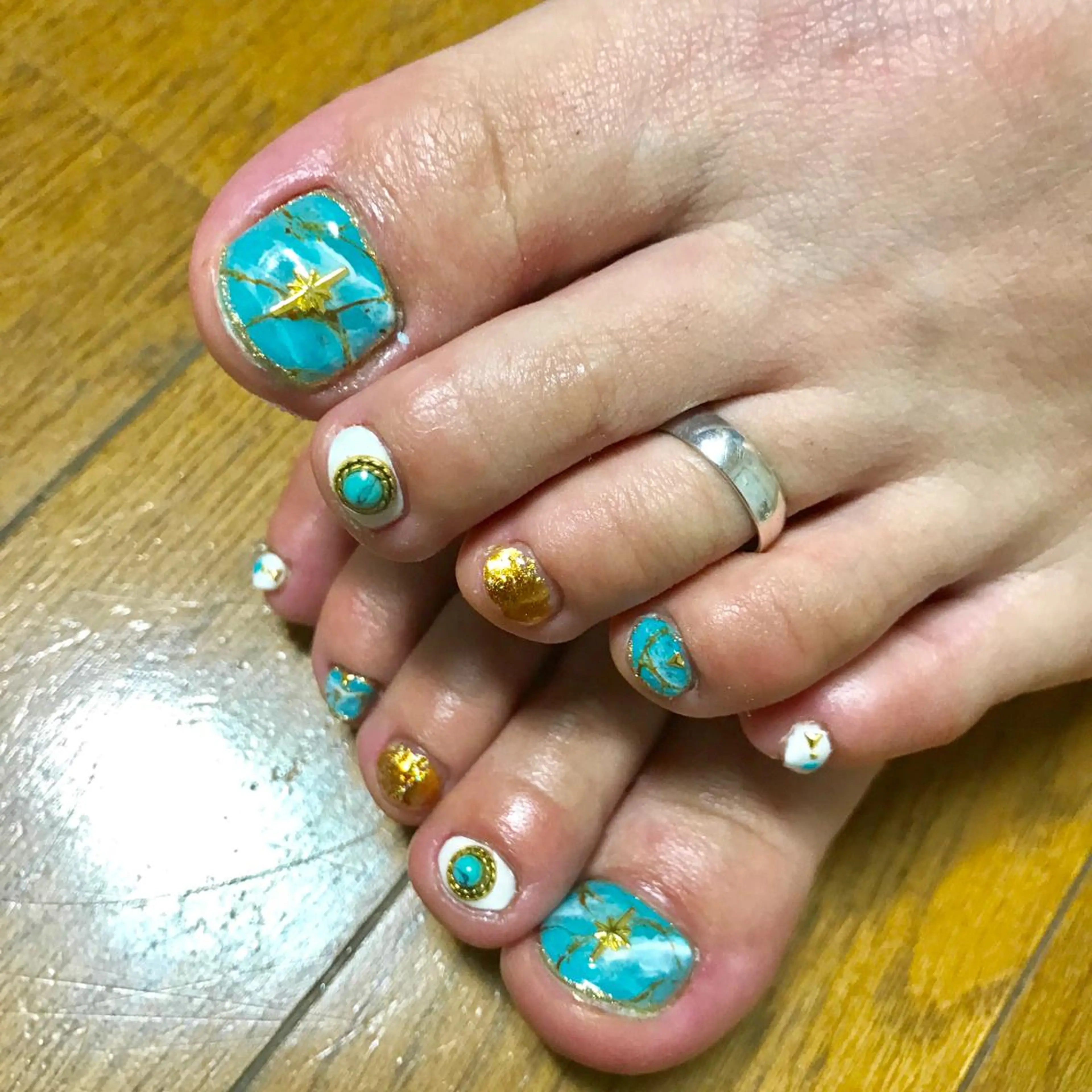 ネイル アートネイル フットネイル 安藤 Charlotteのネイルデザイン