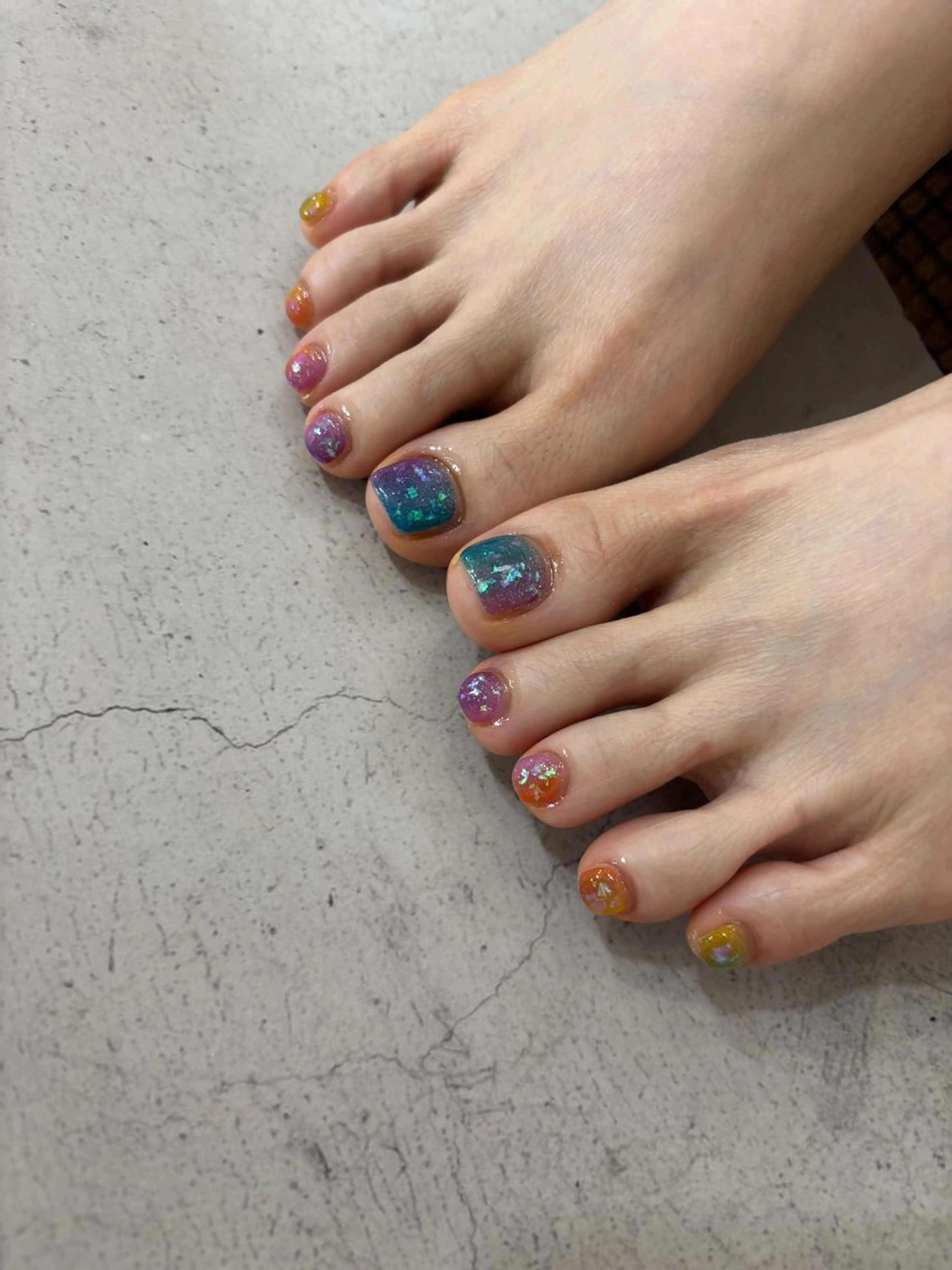 ネイル フットネイル グラデーション 夏ネイル フットネイル kawaguchi yukiのネイルデザイン