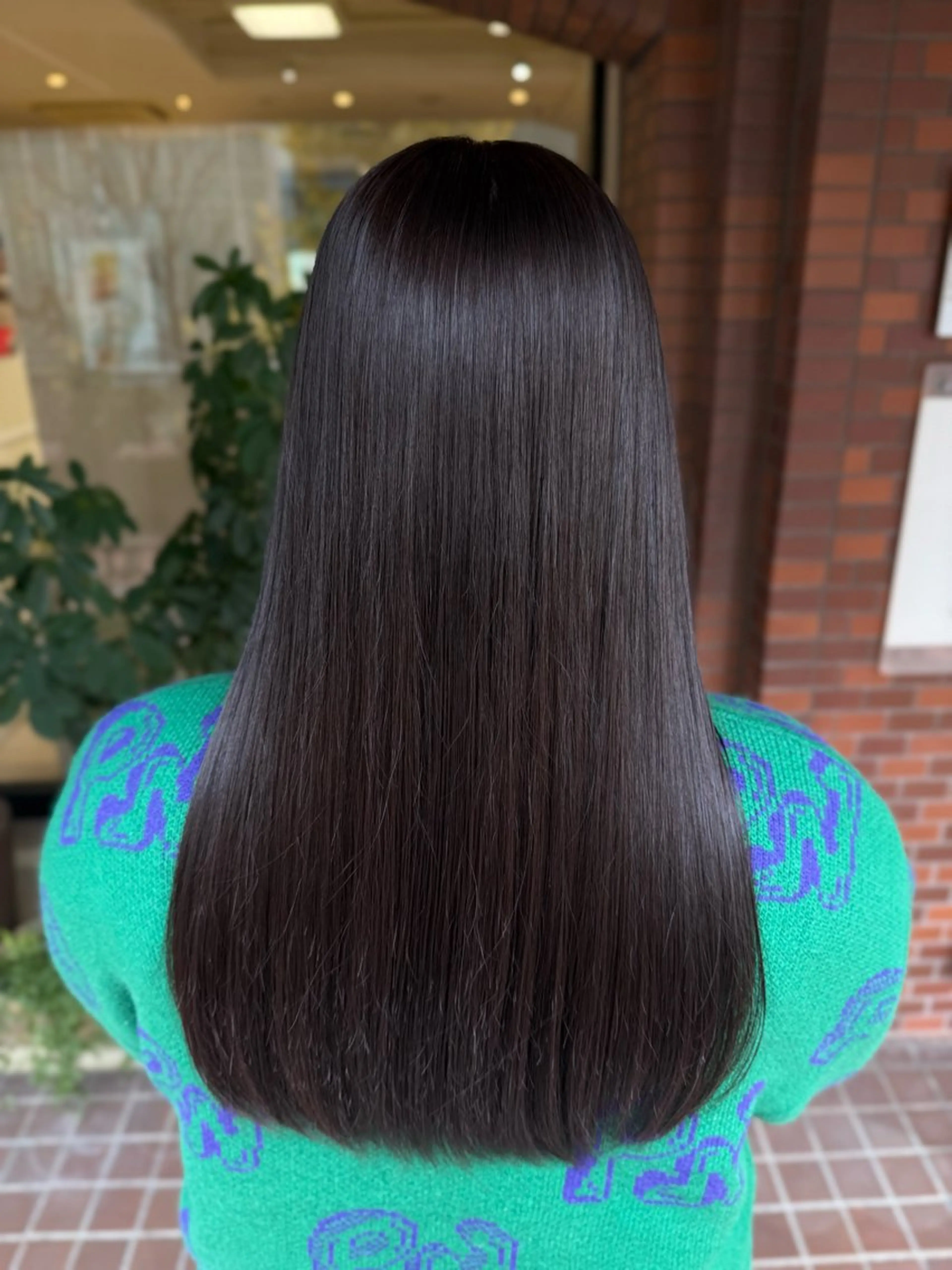 ロング カラー 小倉 現杷のヘアスタイル