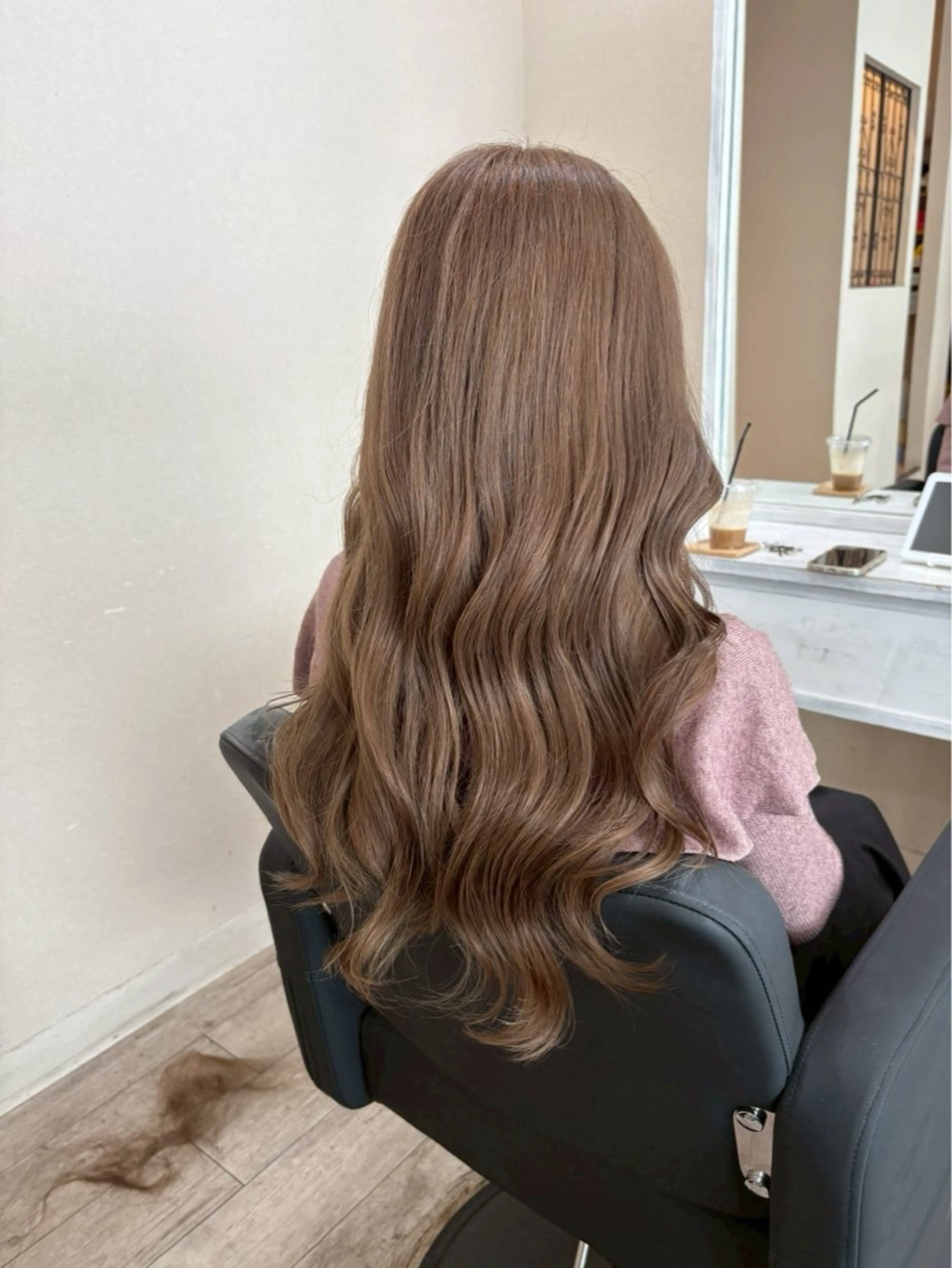 ロング カラー YURA hairのヘアスタイル