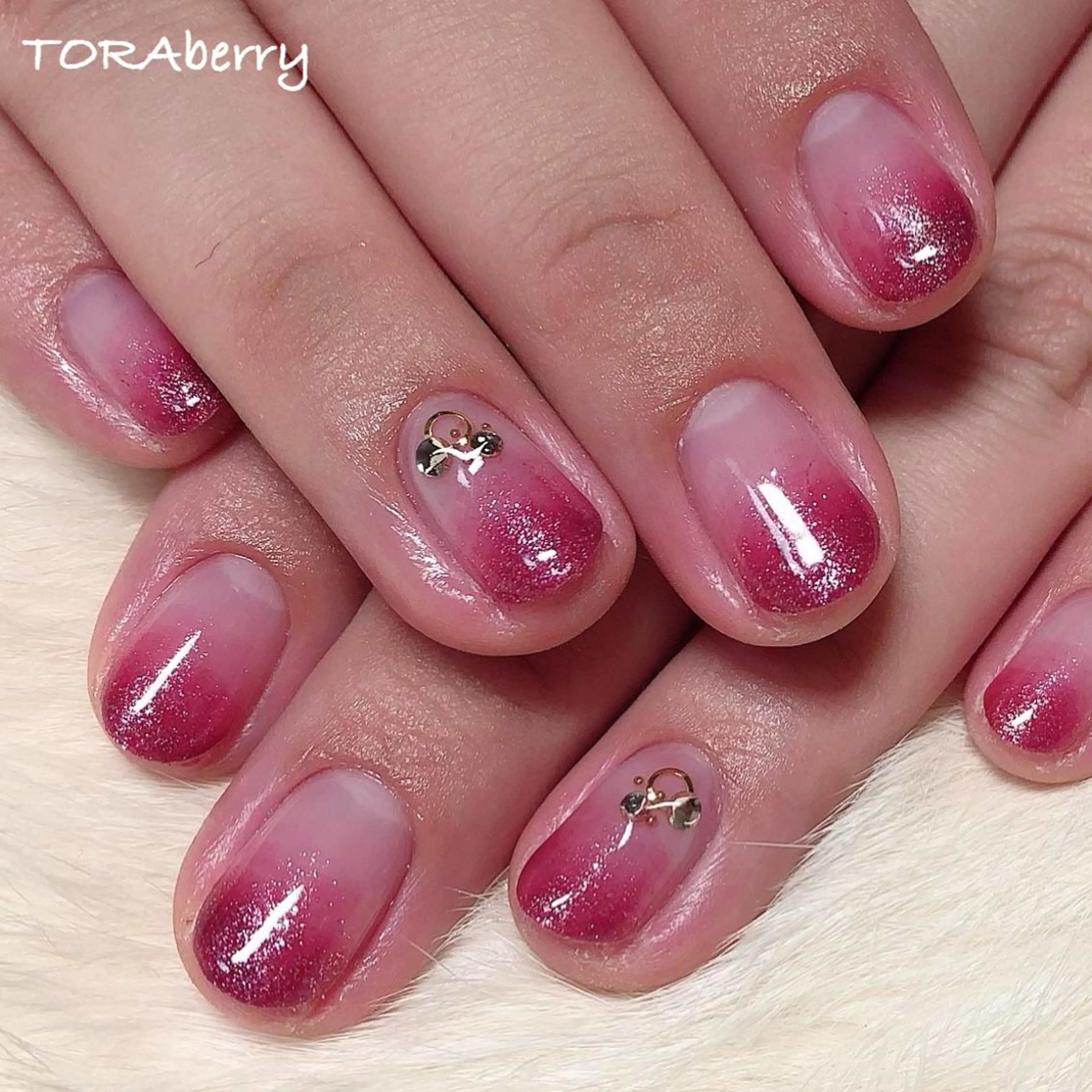 ネイル ボルドー ハンドネイル ネイリスト なつみのネイルデザイン