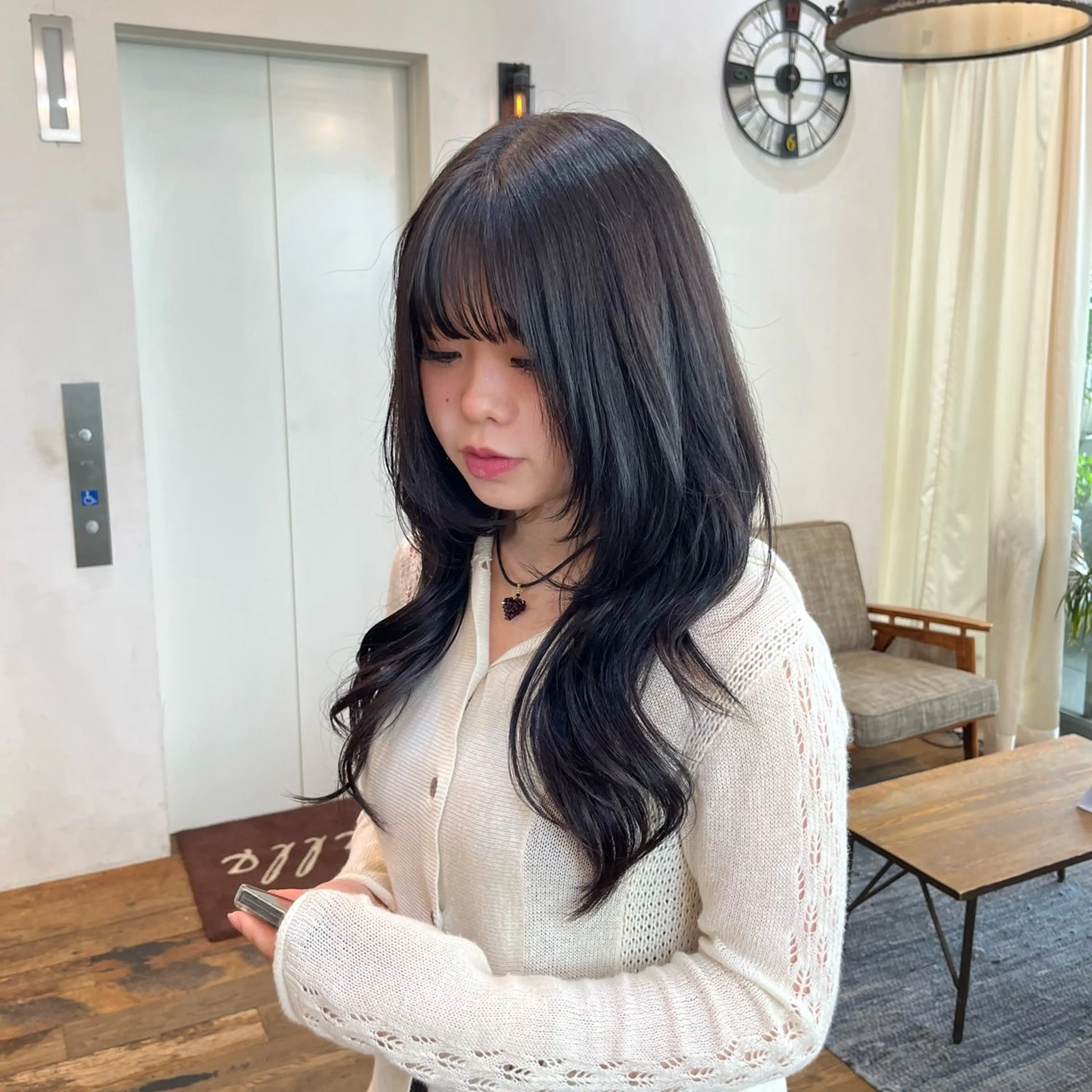 ネイル ブラウン Belle 銀座 並木通り所属・✩.*˚こなね /パーマモデル募集中のヘアスタイル