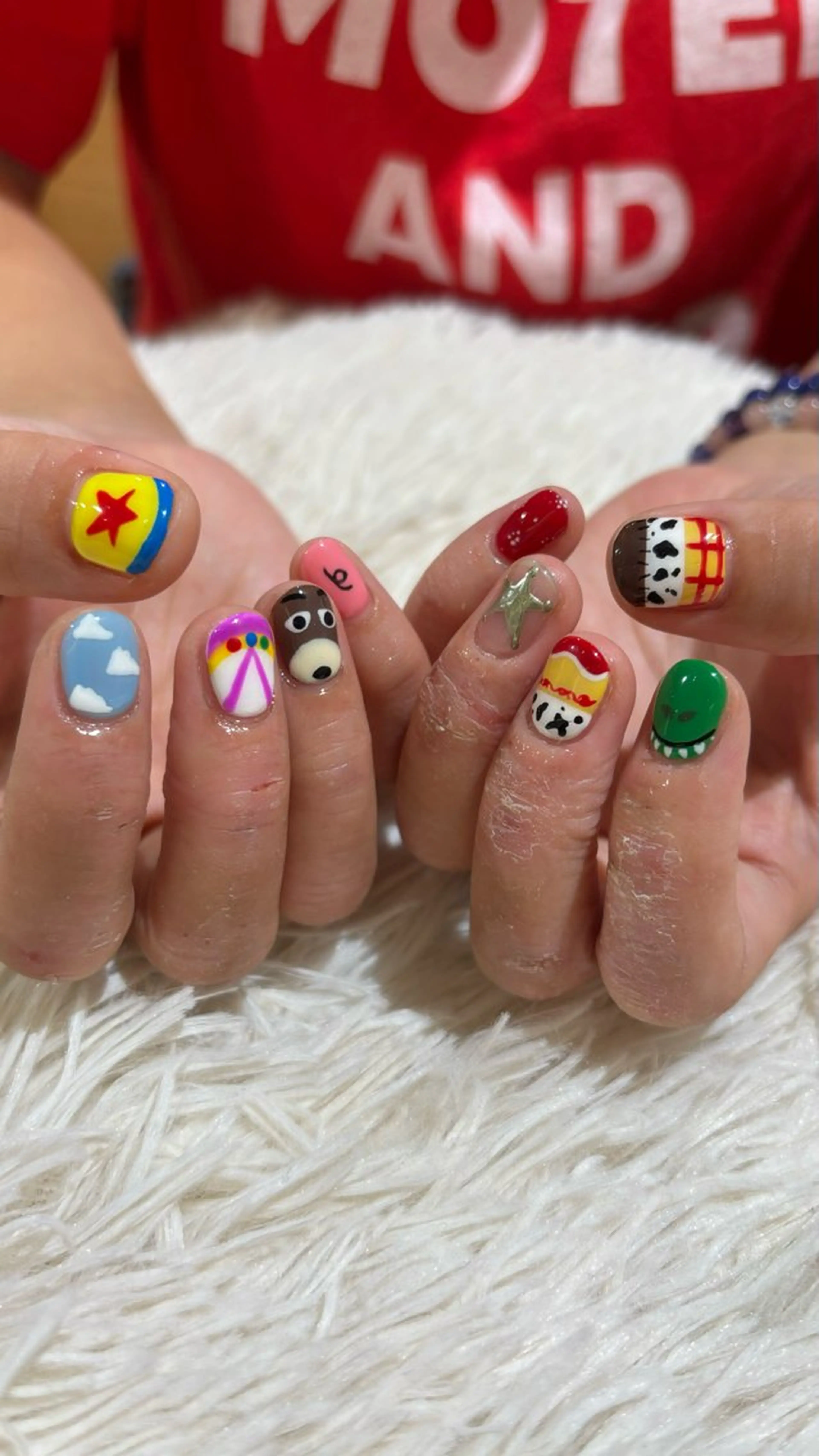 ネイル ハンドネイル 🤍 YUI 🤍のネイルデザイン