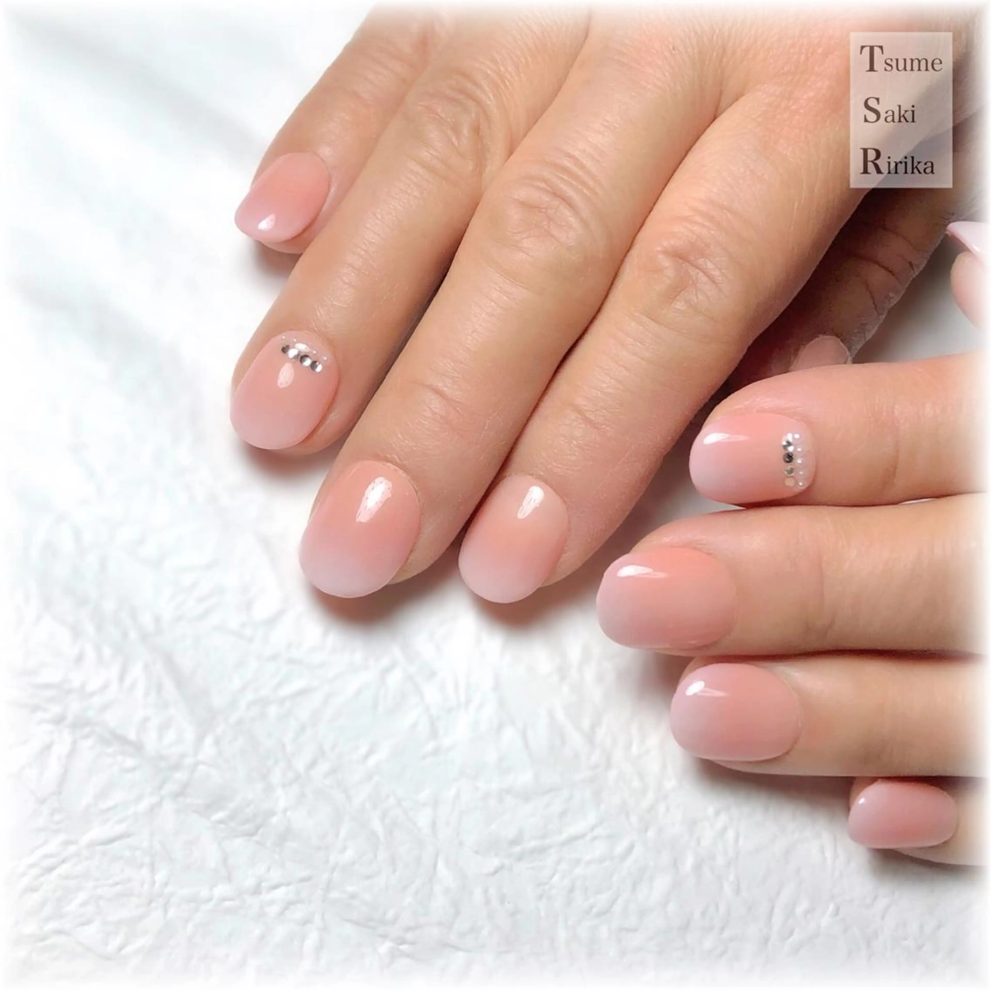 ネイル ハンドネイル ハンドケア 爪咲 りり花のネイルデザイン