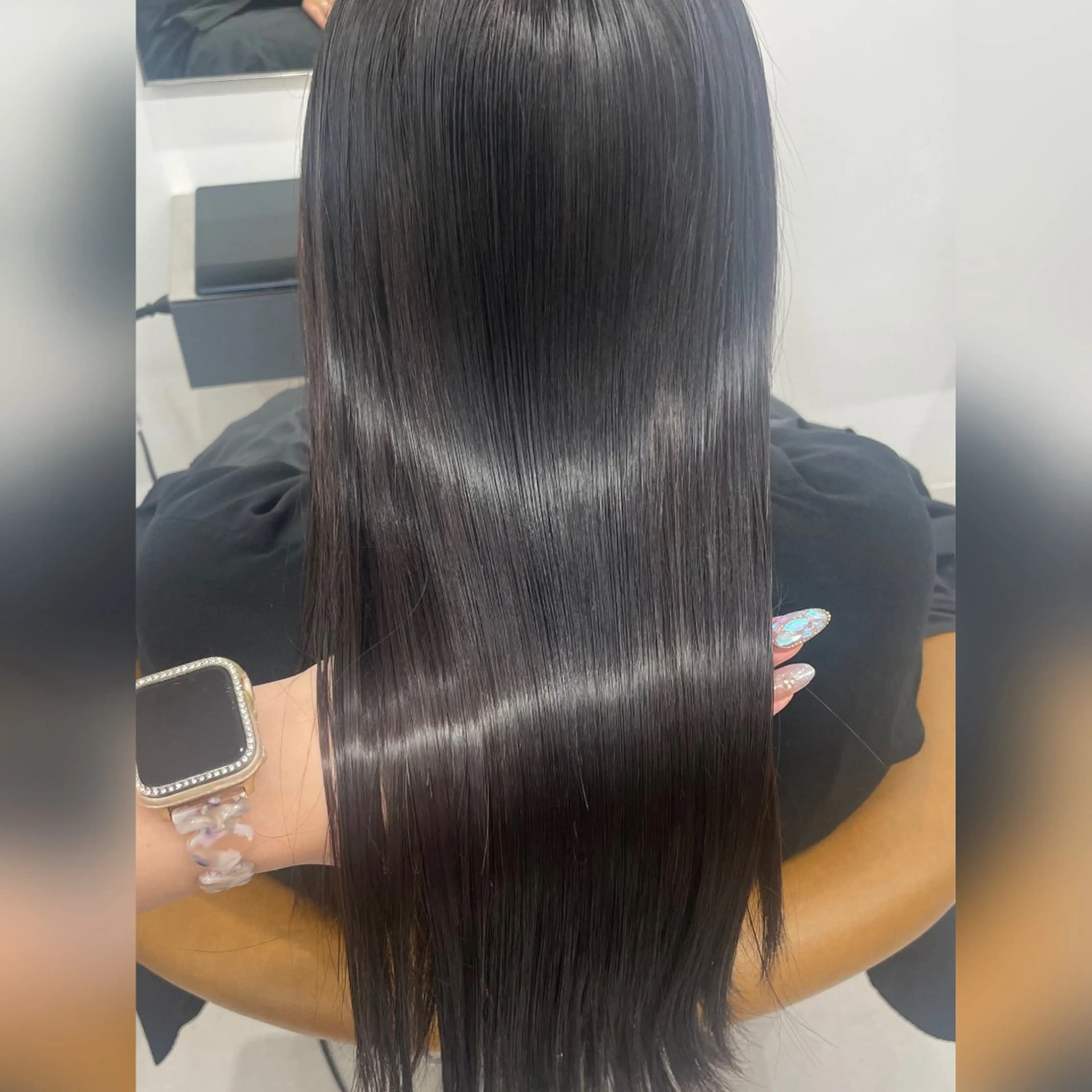ロング 艶髪/縮毛矯正美容師 🧸YUZU🤍のヘアスタイル