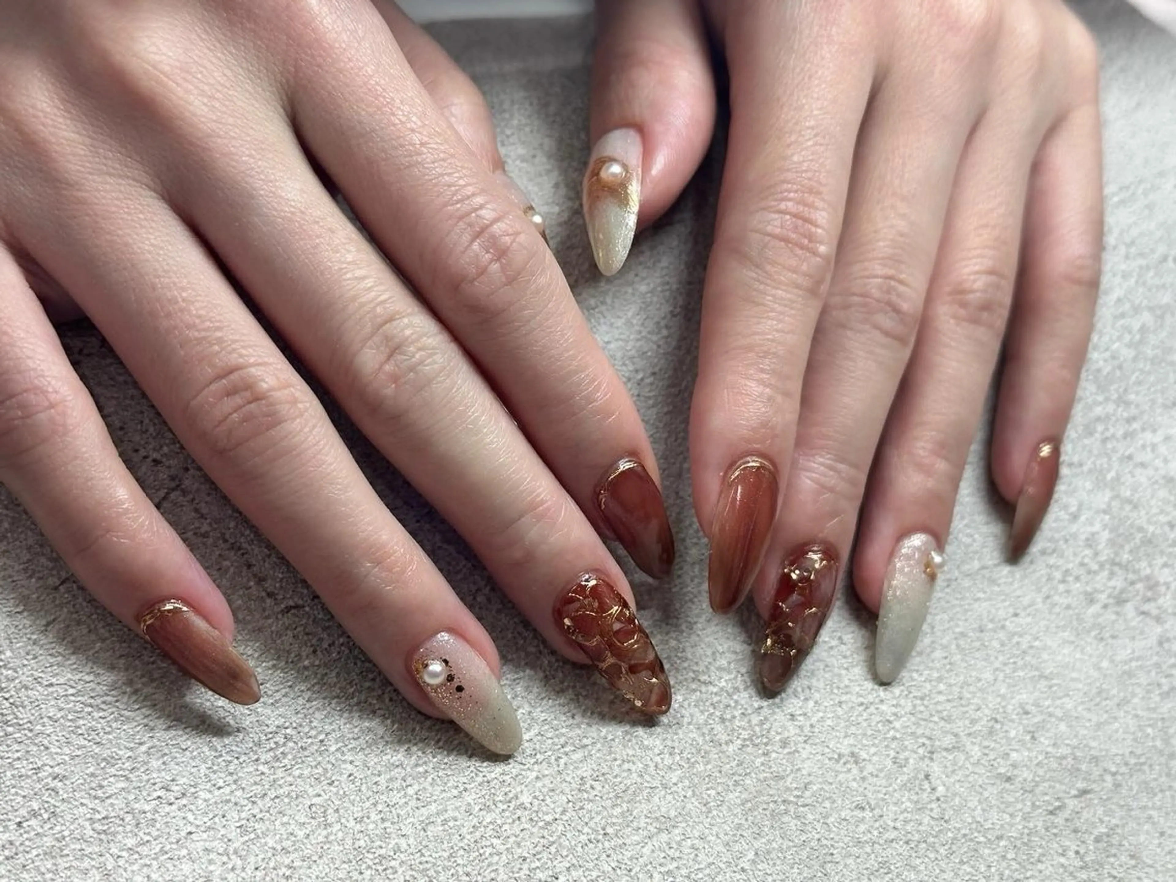 ネイル 成人式 マグネットネイル ニュアンスネイル オフィスネイル スカルプネイル Le Lienのマツエク・マツパデザイン