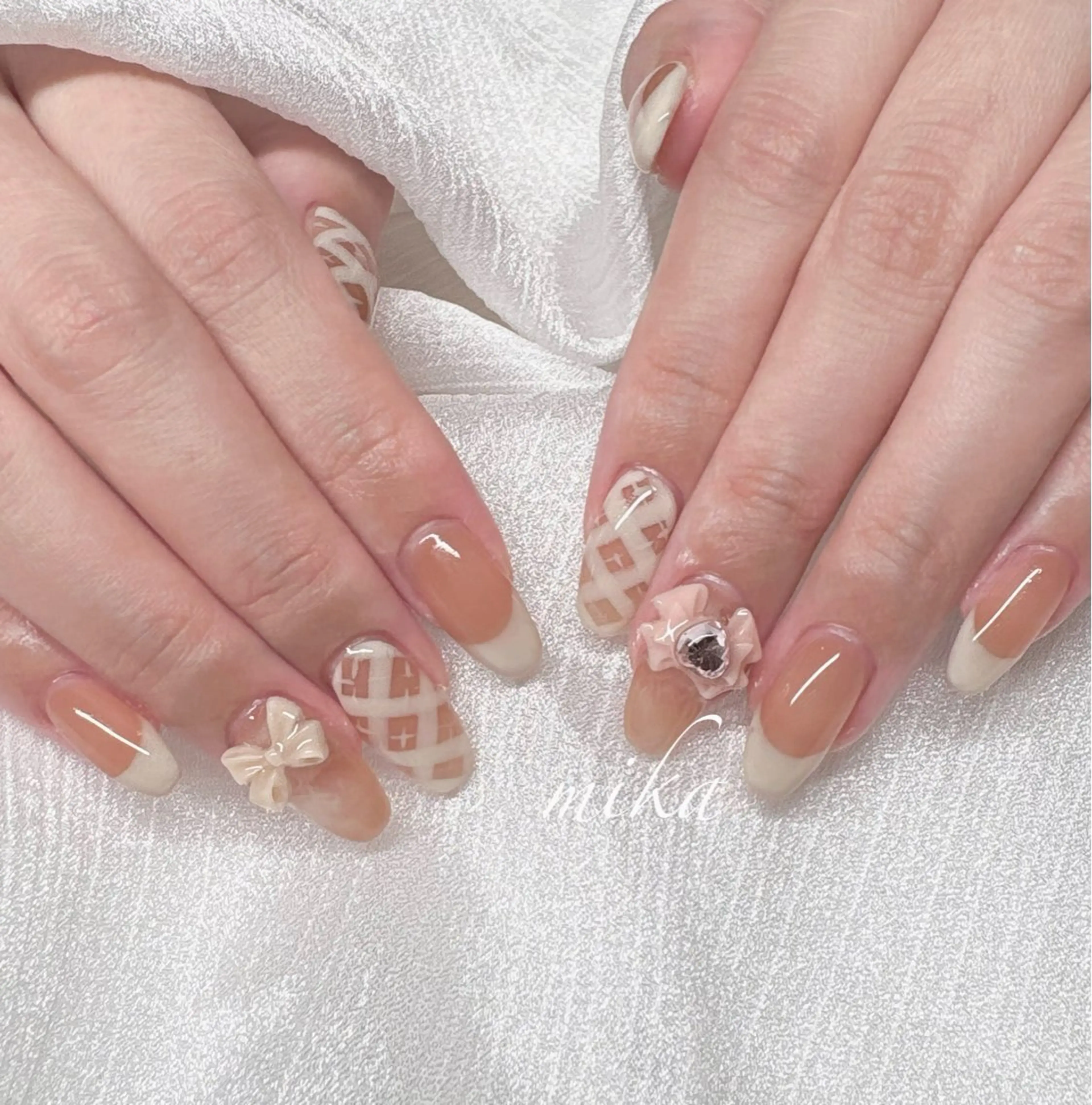 ネイル ハンドネイル salon femmeのネイルデザイン