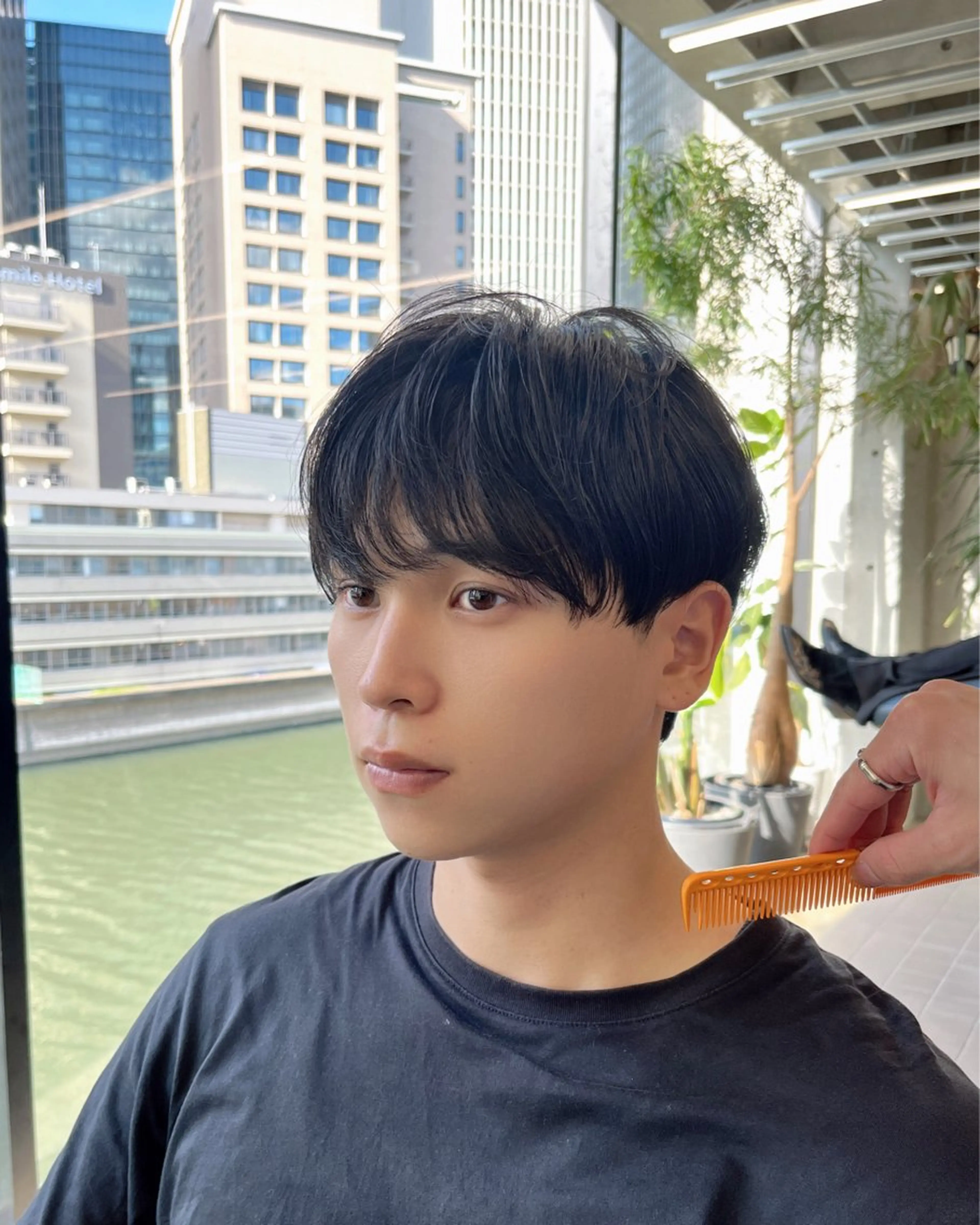 ショート メンズ カット ダブルカラー/ ケアブリーチ/クニトのヘアスタイル