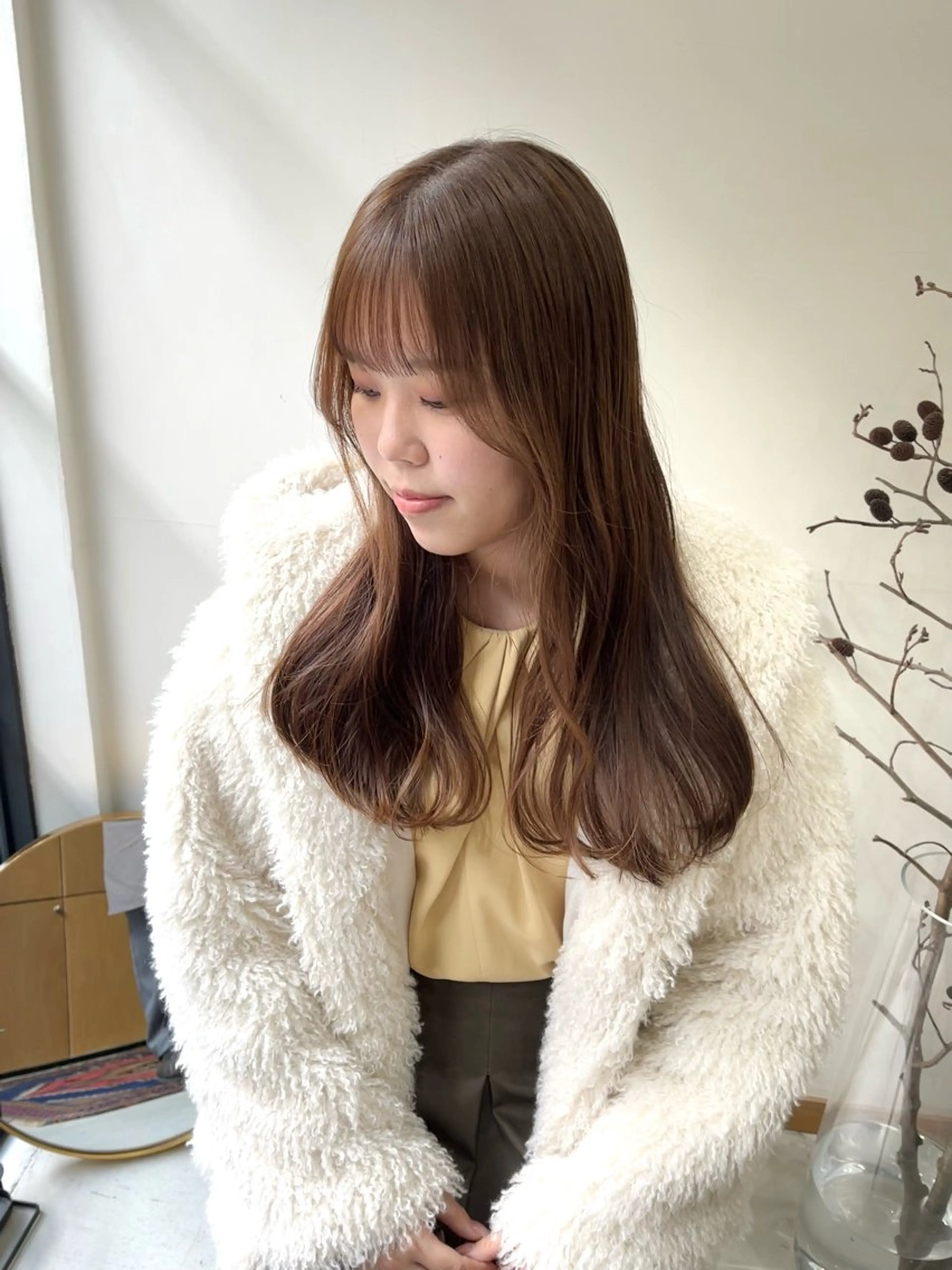 ロング カラー ベージュカラー ブリーチ ダブルカラー ブリーチなしカラー ena/ブリーチなし 透明感・レイヤー🎀のヘアスタイル