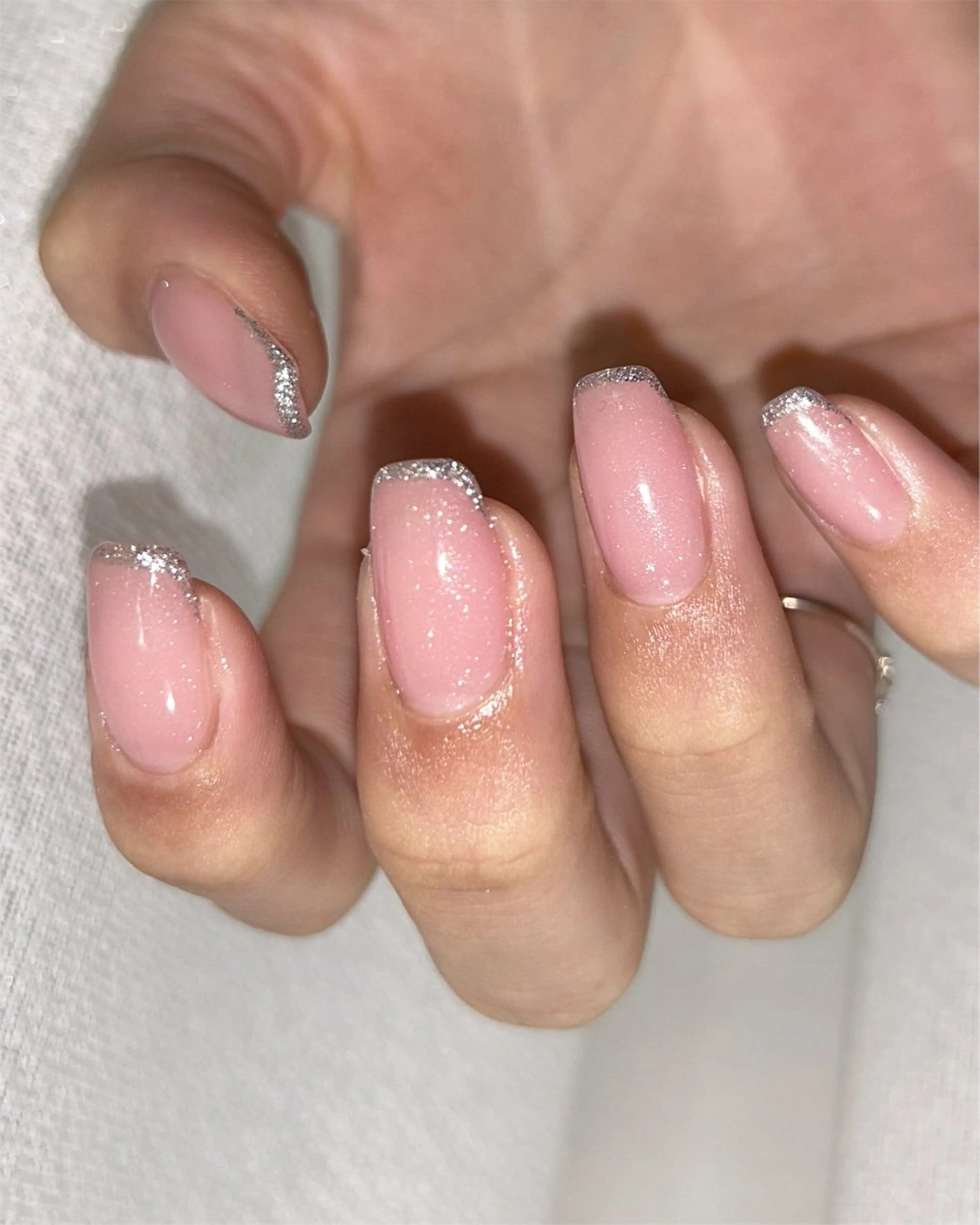 ネイル mikoto 🎀 艶々美フォルムのネイルデザイン