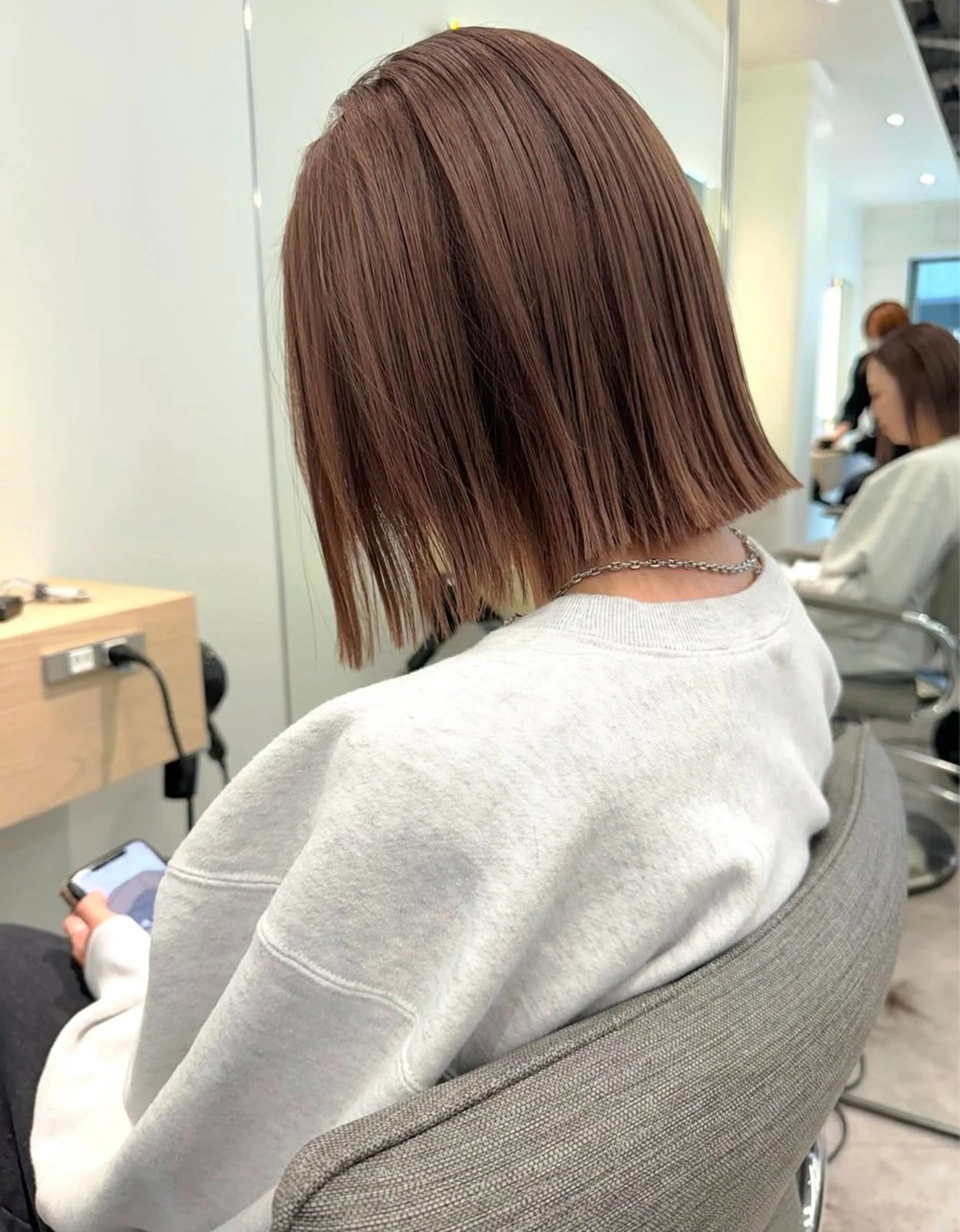 ショート カット ヘアカラー レイヤー/ベージュ/ どますず🌺のヘアスタイル