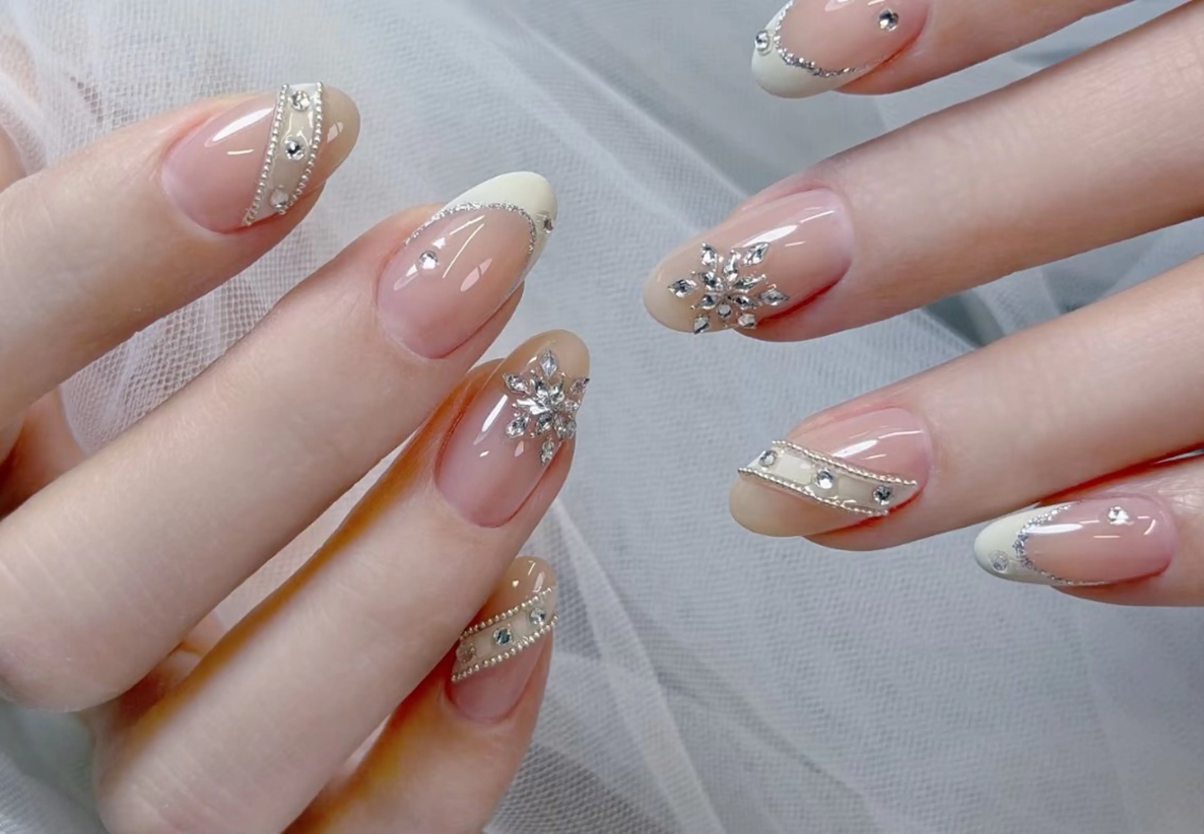 ネイル ハンドネイル Pure&Rich Nailのネイルデザイン