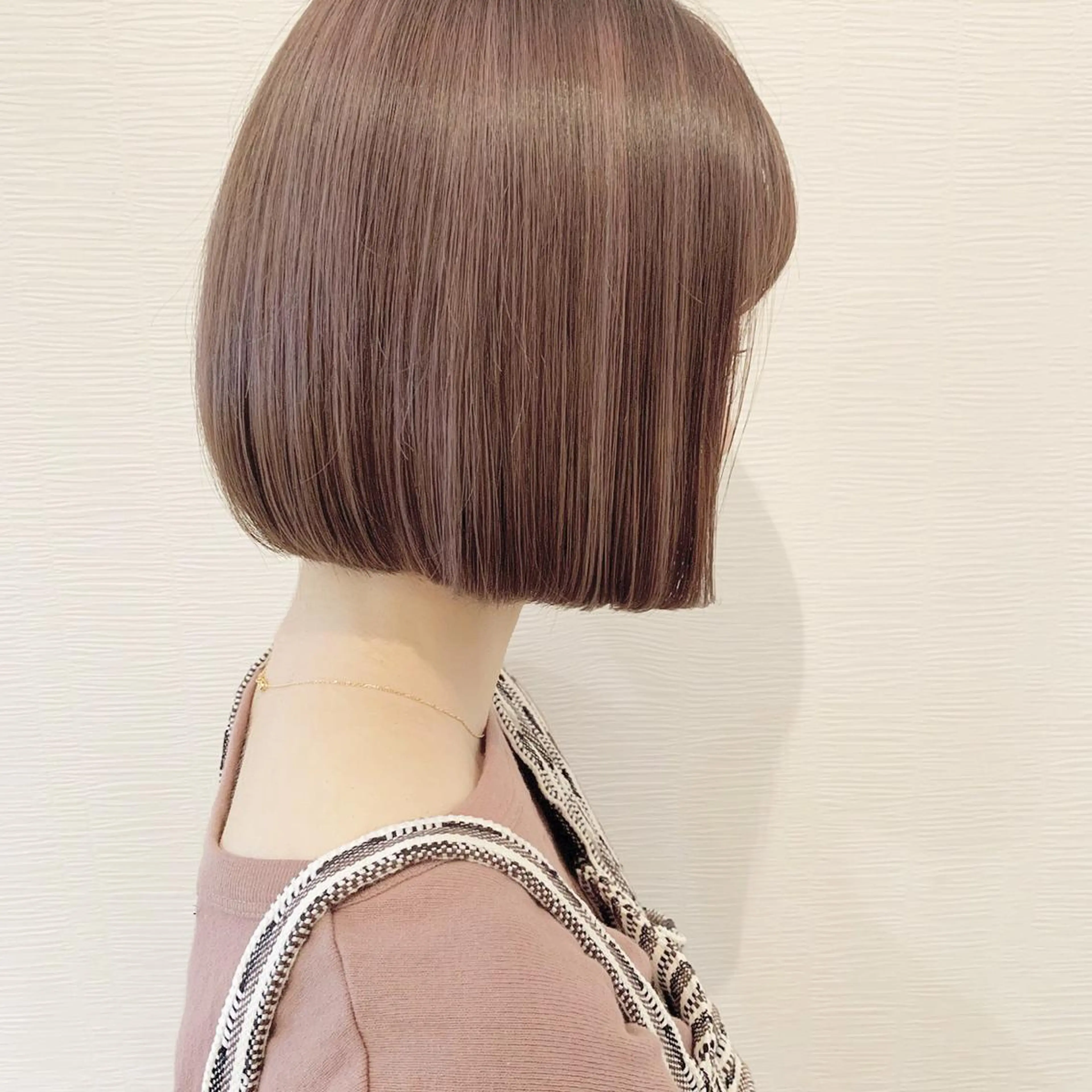 ショート カラー ブリーチ 透明感カラー グラデーションカラー ハイライトカラー インナーカラー カット ヘアカラー トリートメント 池田 真由美のヘアスタイル