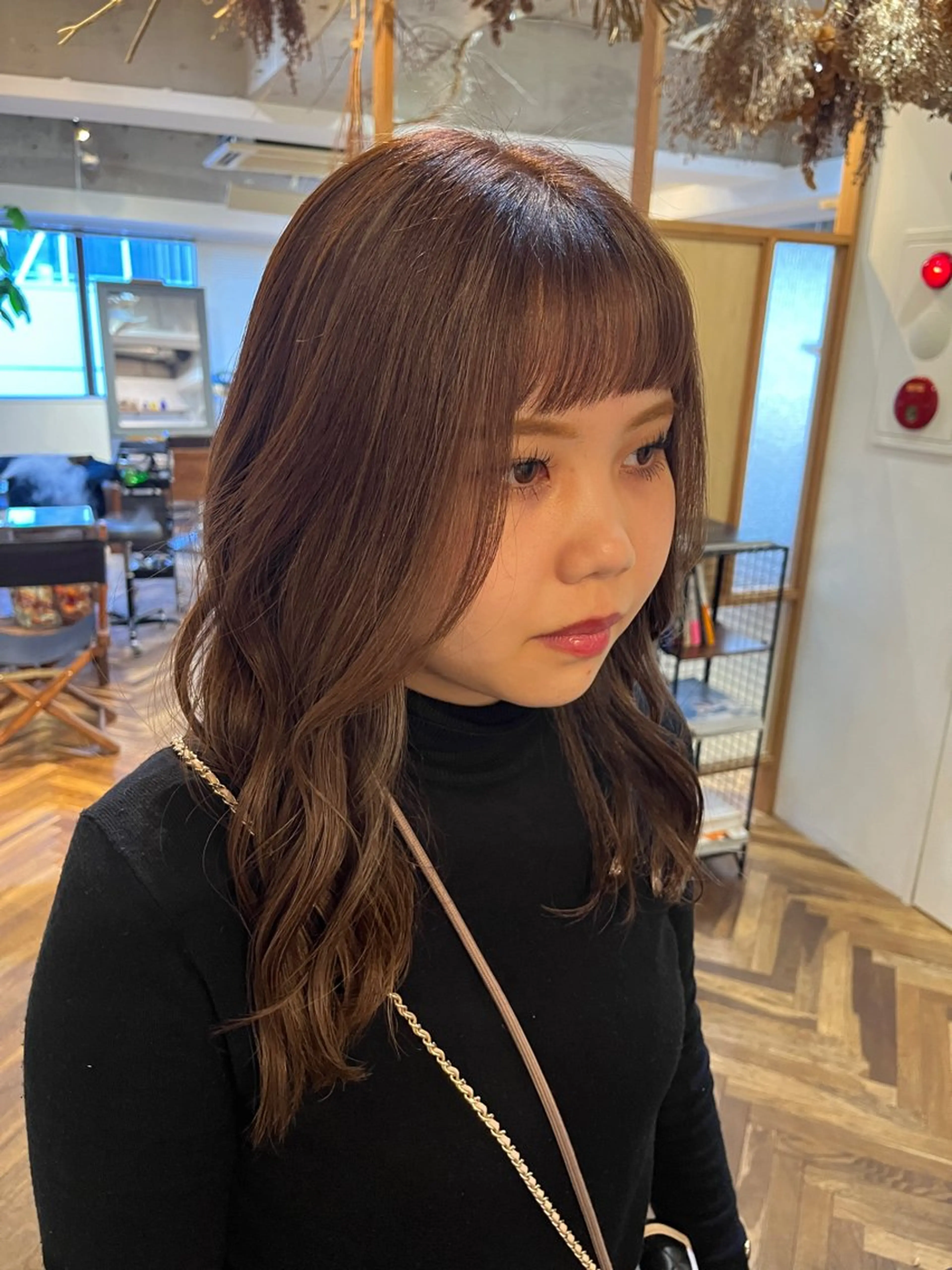 セミロング カラー sora / 渋谷 / ハイトーンのヘアスタイル