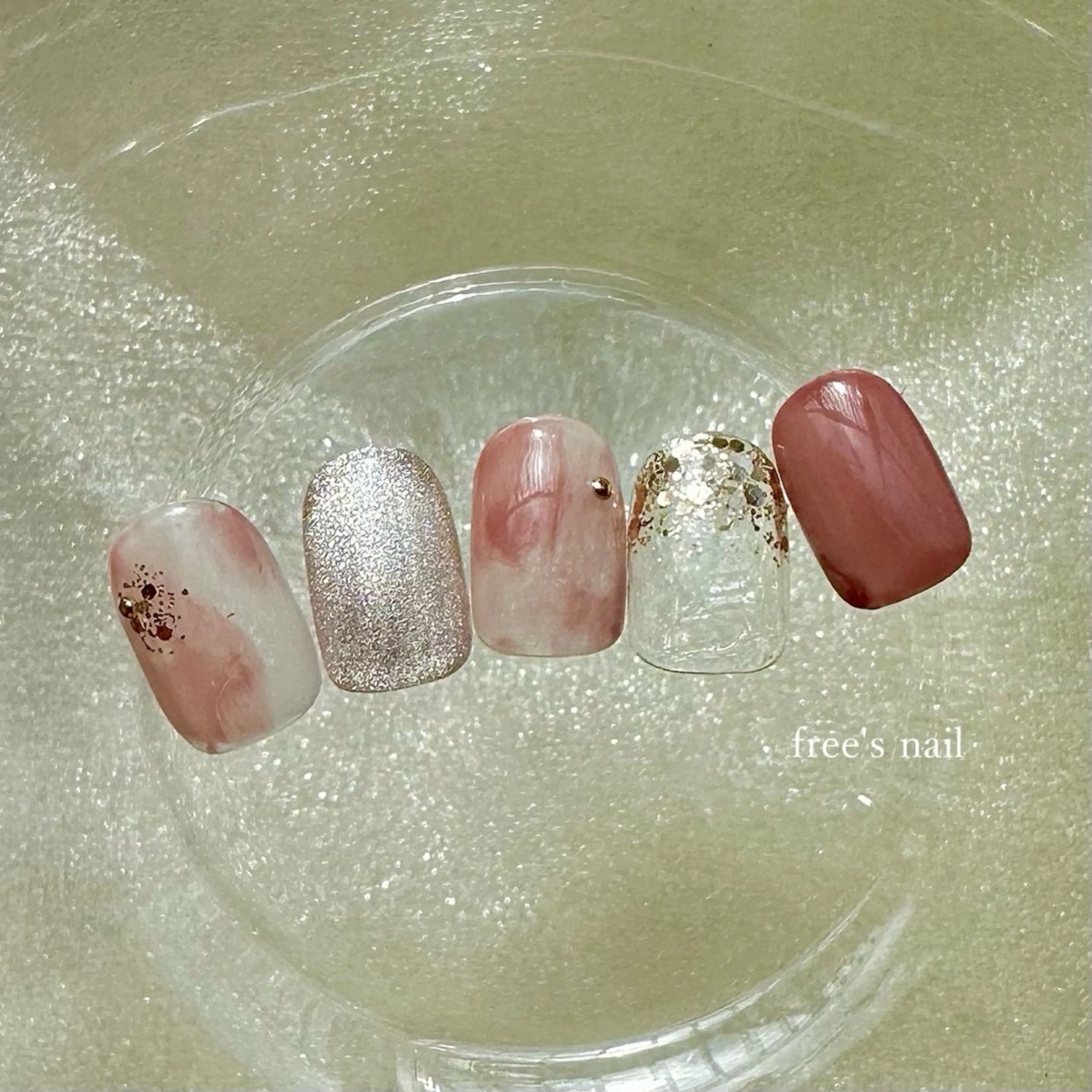 ネイル free'snail N A Oのネイルデザイン