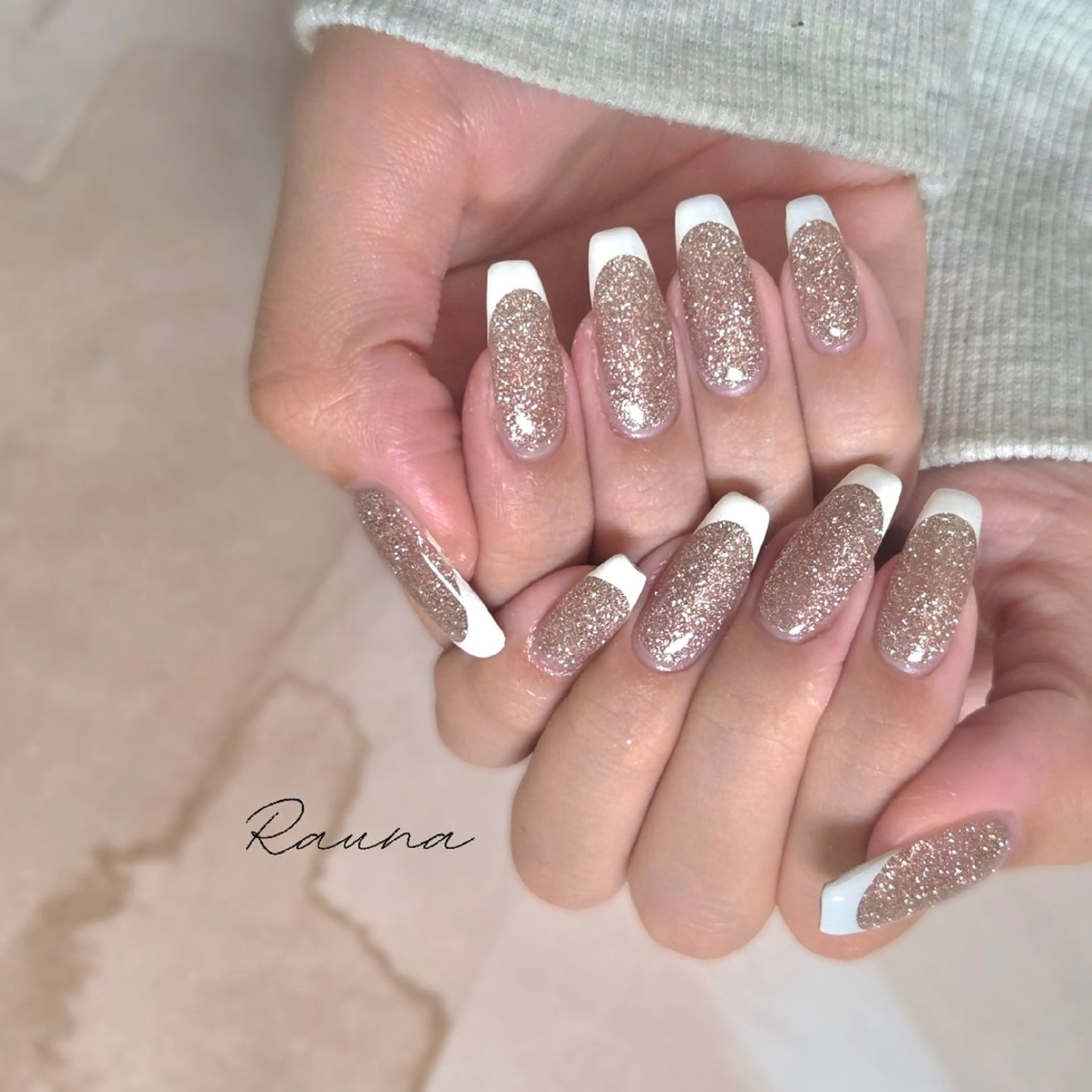 ネイル ハンドネイル Rauna nailsalon のネイルデザイン