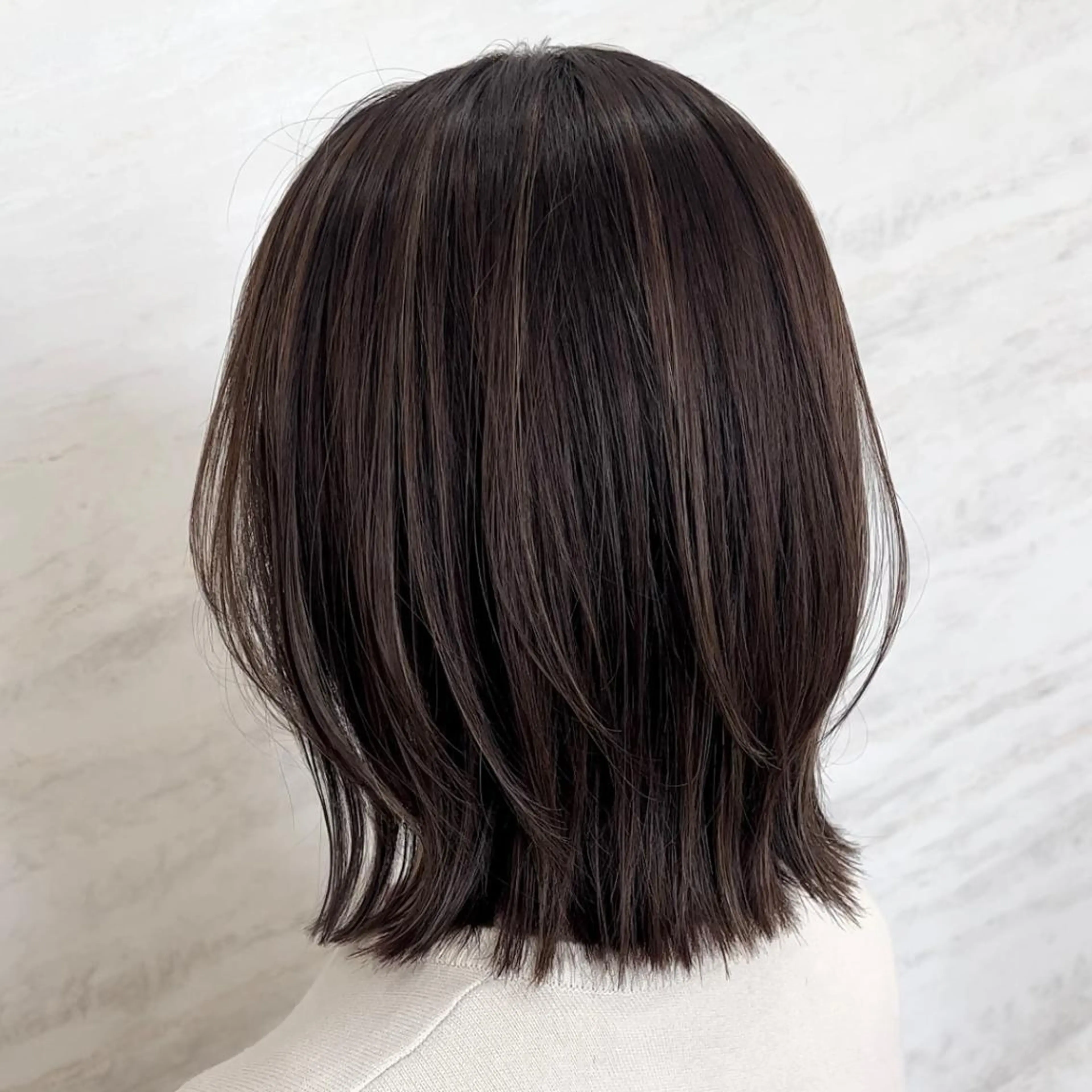 ミディアム カラー 顔周りカット/透明感 カラー🤍大塚蛍のヘアスタイル