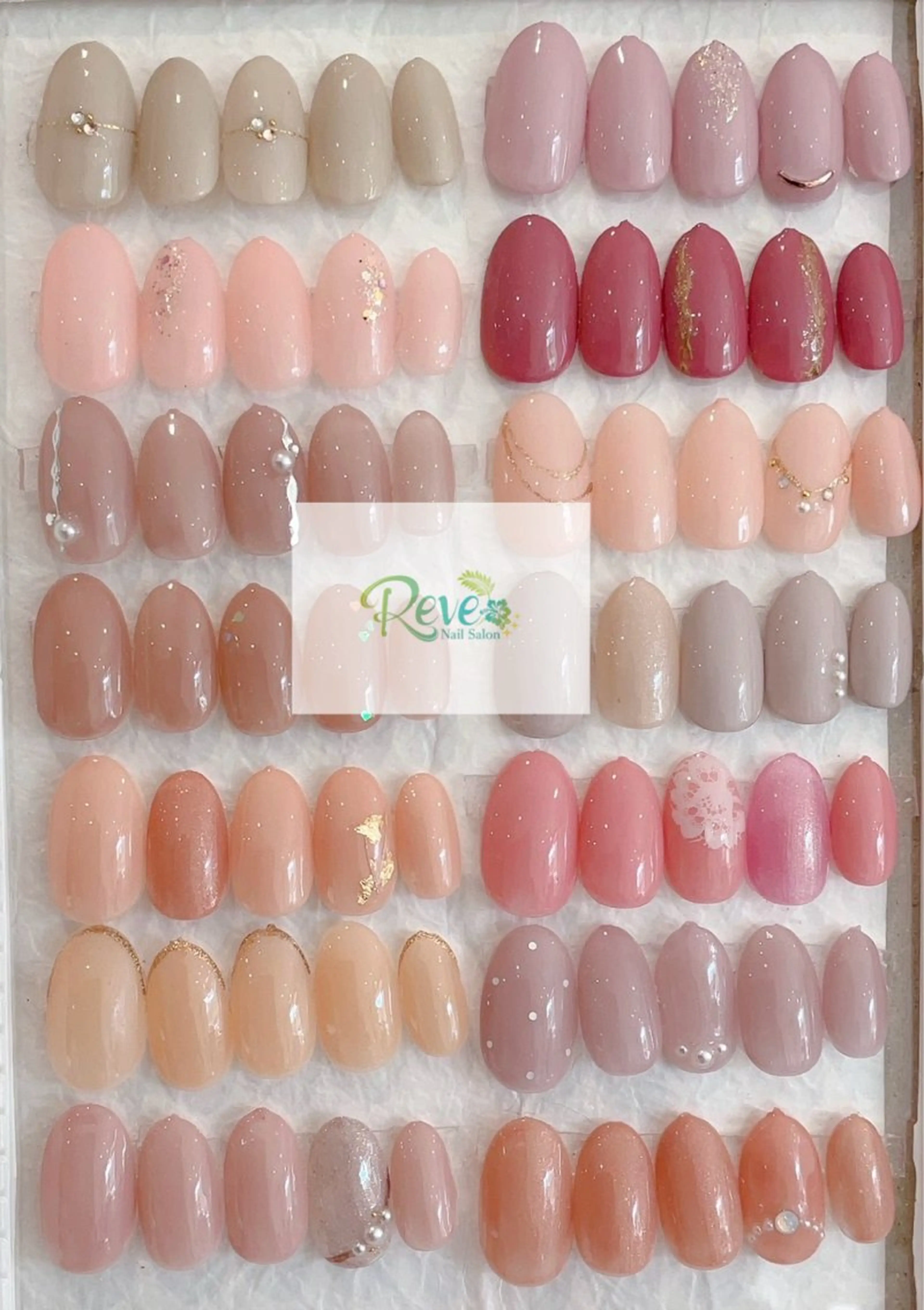 ネイル オフィスネイル ハンドネイル NailSalon Reveのネイルデザイン