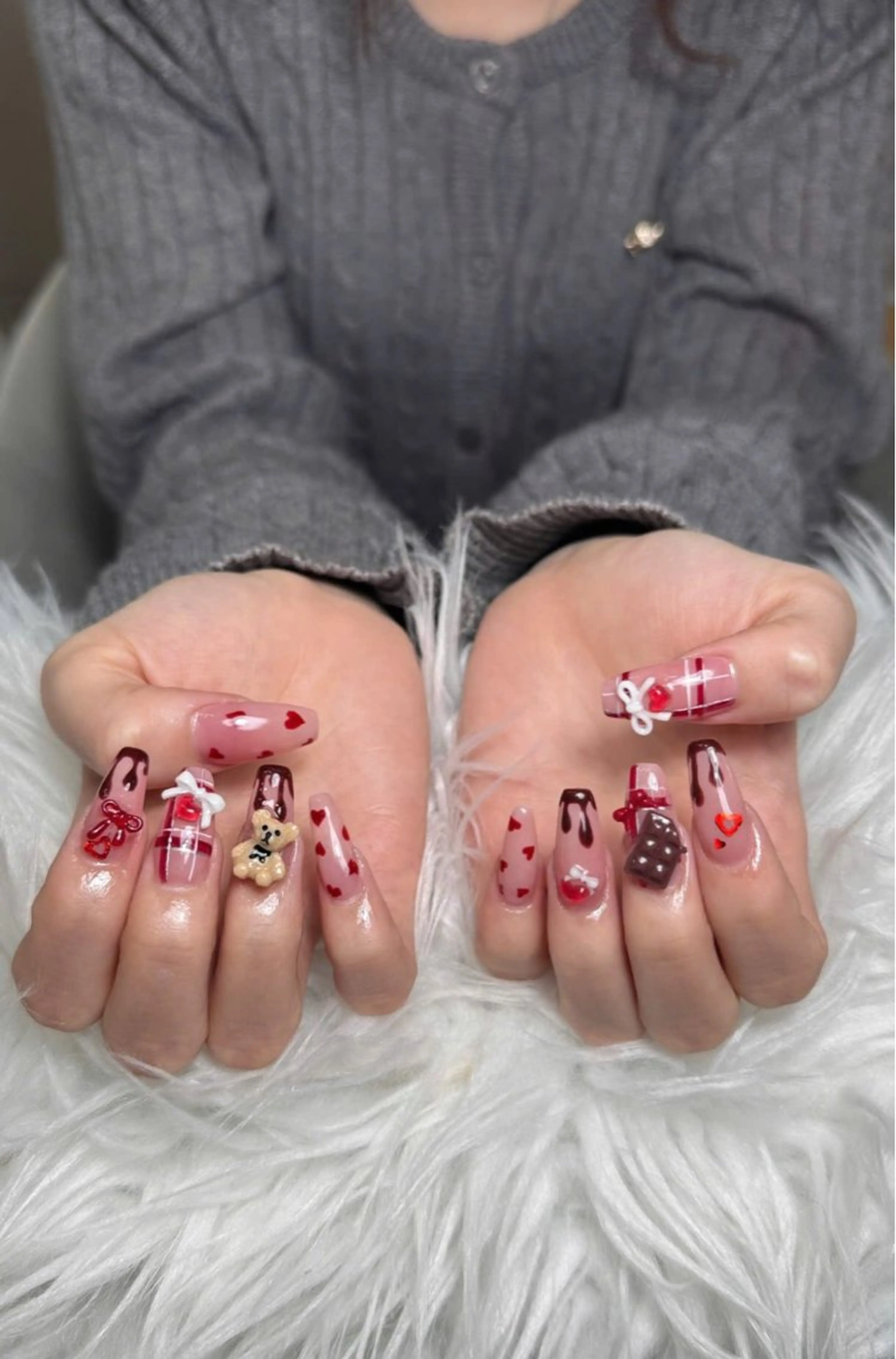 ネイル アートネイル ジェルネイル マグネットネイル ニュアンスネイル シンプルネイル ハンドネイル Ryu Nail NekoChanのネイルデザイン