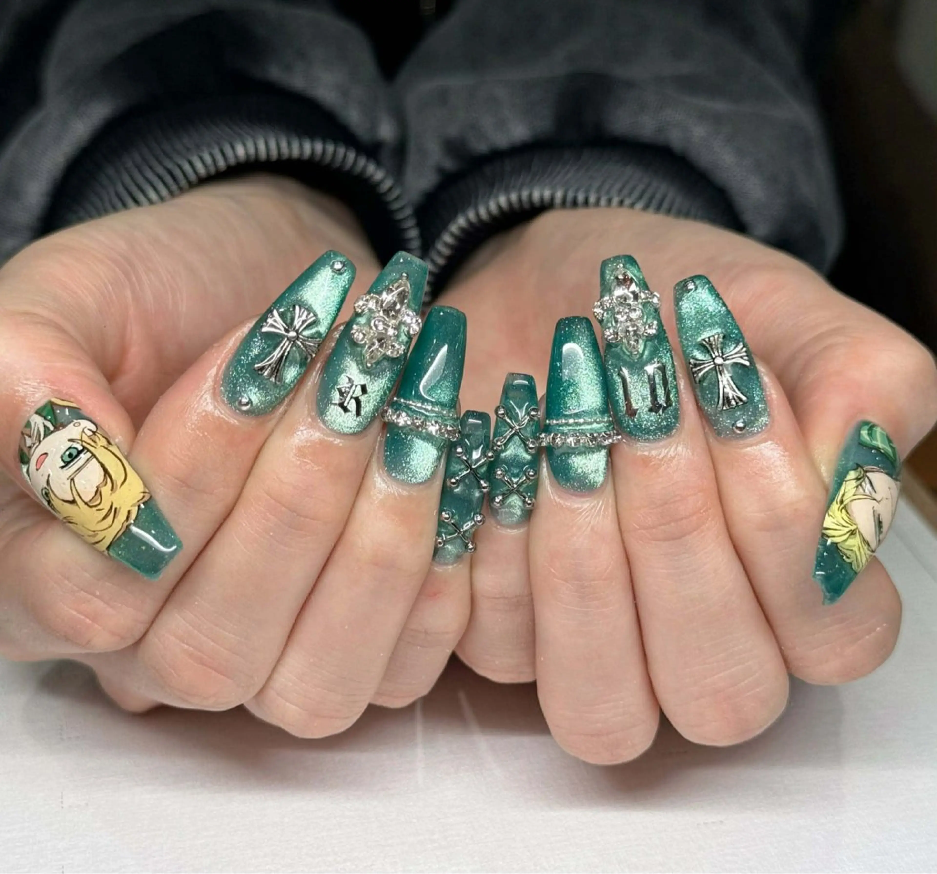 ネイル オーロラネイル ブルー チークネイル フットネイル フレンチネイル ハンドネイル REI NAのネイルデザイン