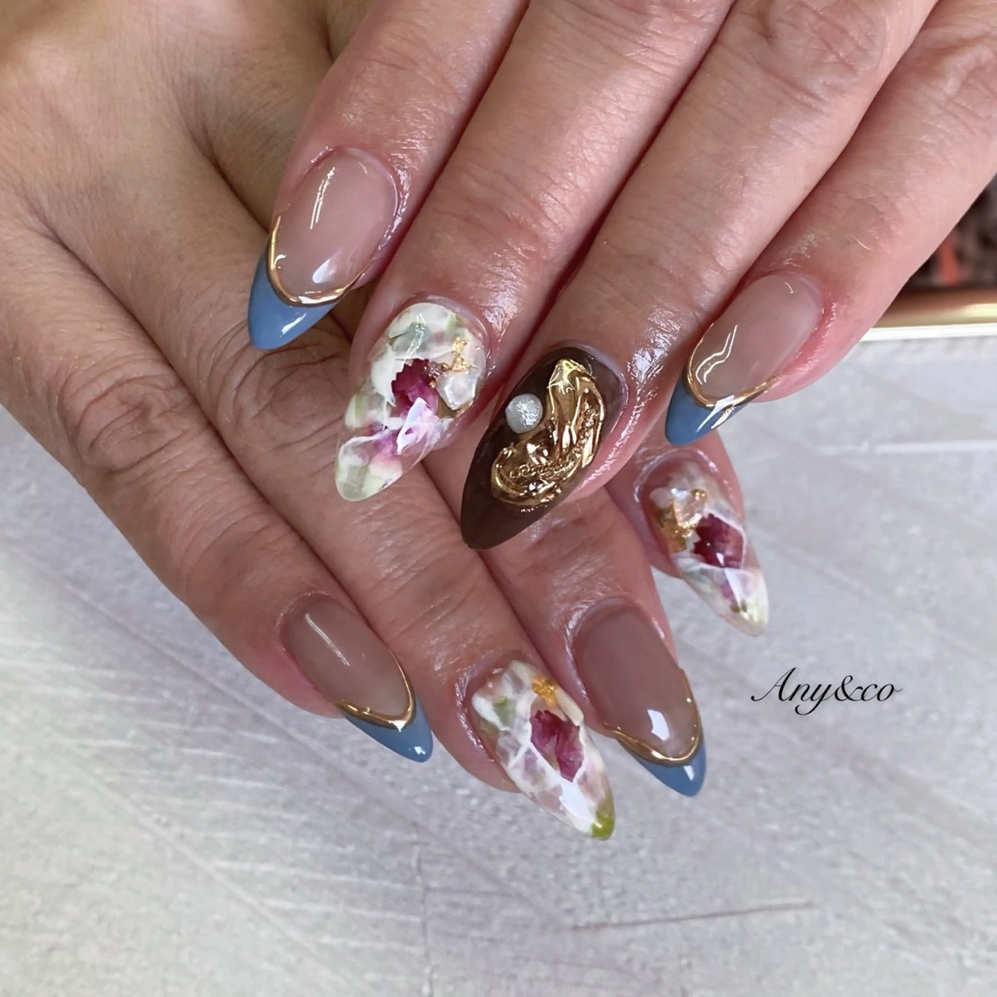 ネイル フレンチネイル ミラーネイル ニュアンスネイル ハンドネイル Any&co 【エニコ】のマツエク・マツパデザイン