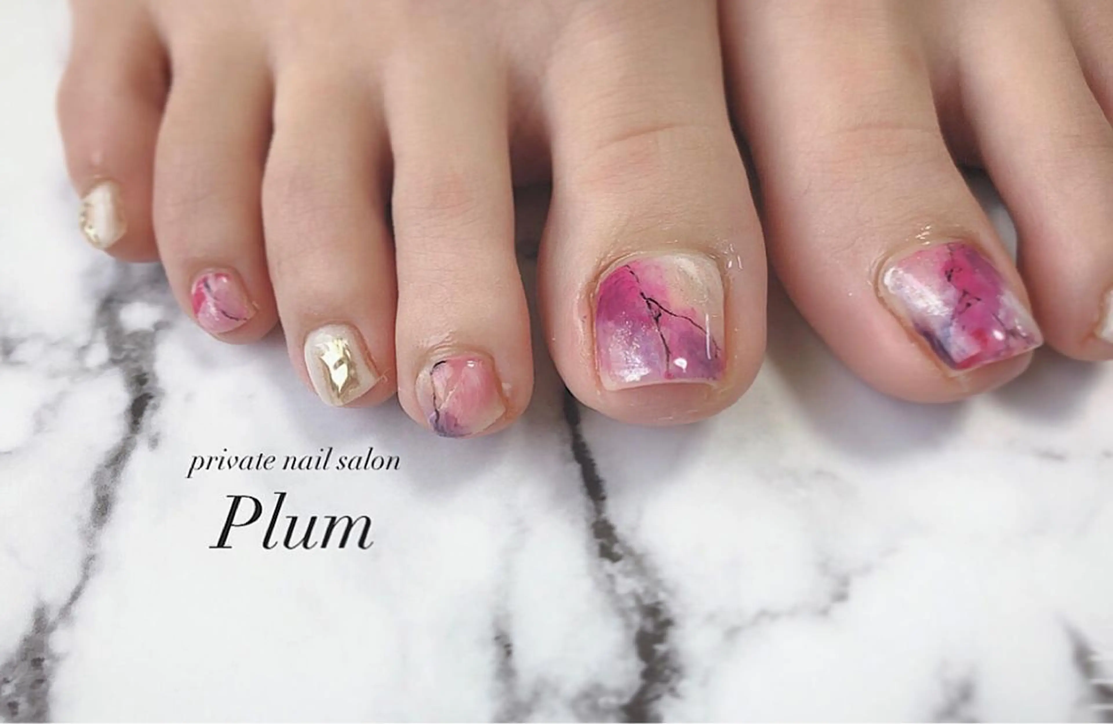ネイル フットネイル Plum nailのネイルデザイン