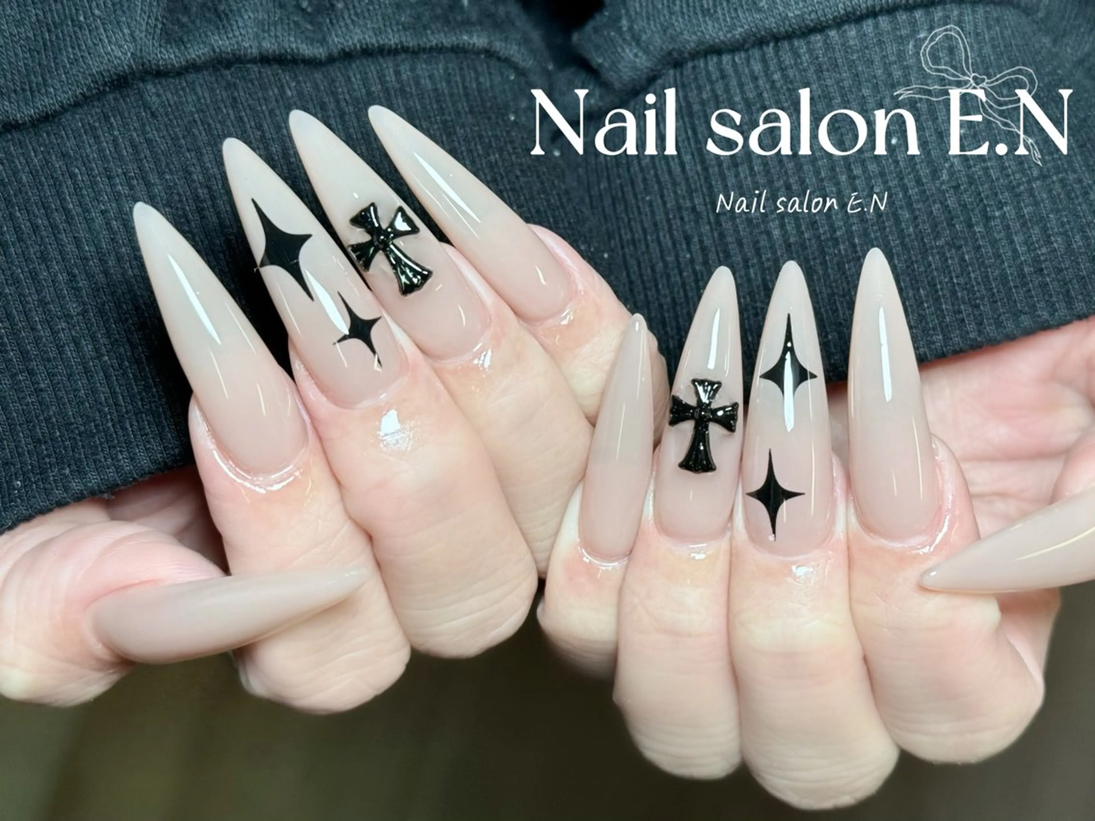 ネイル アートネイル オーロラネイル ブラウン クリアネイル フレンチネイル ハンドネイル E.N🦋 長さ出し/持ち込みのネイルデザイン