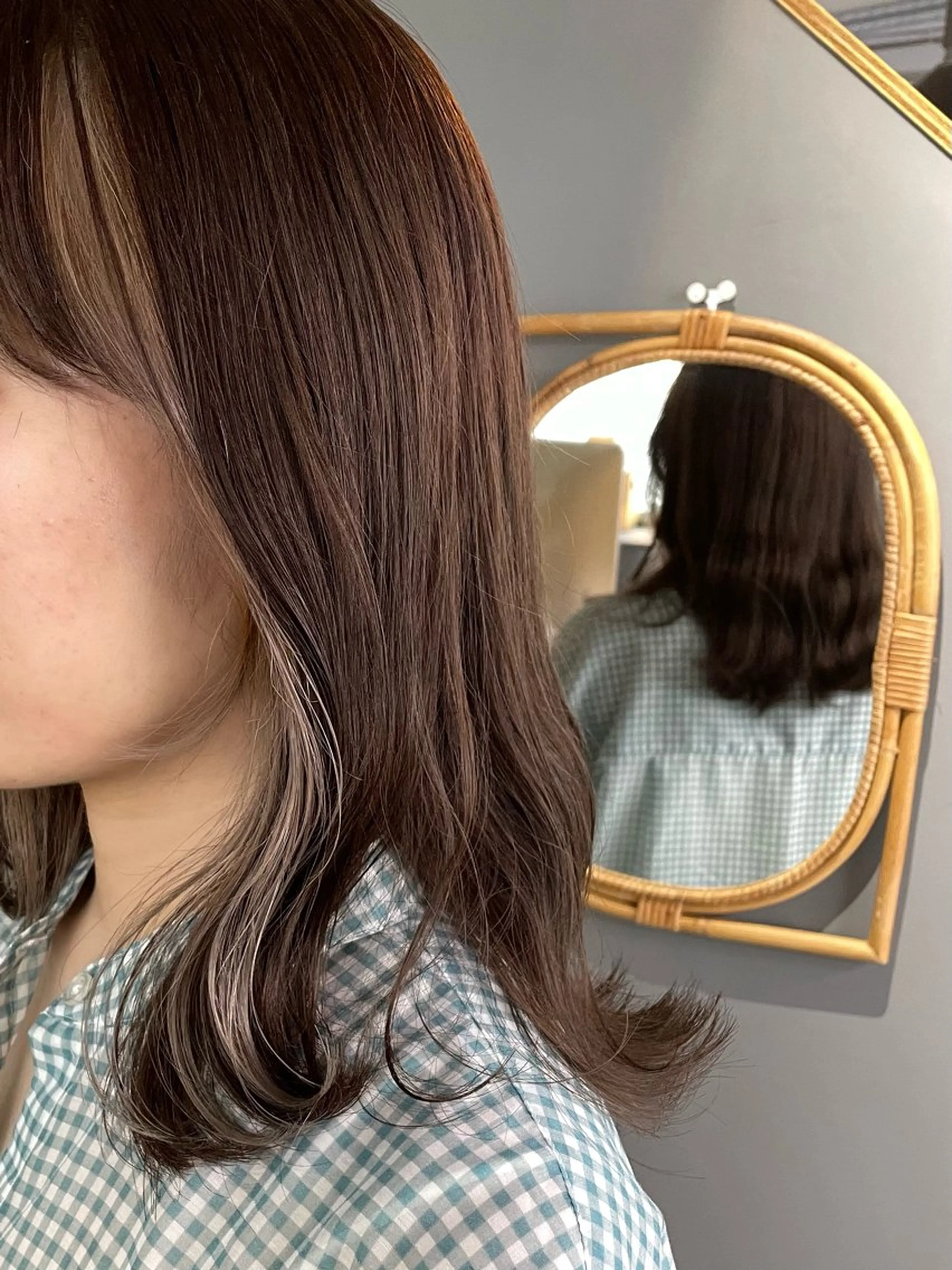 ミディアム カラー ミストバング  フェイスフレーミング ヘアカラー トリートメント noa ☪︎のヘアスタイル