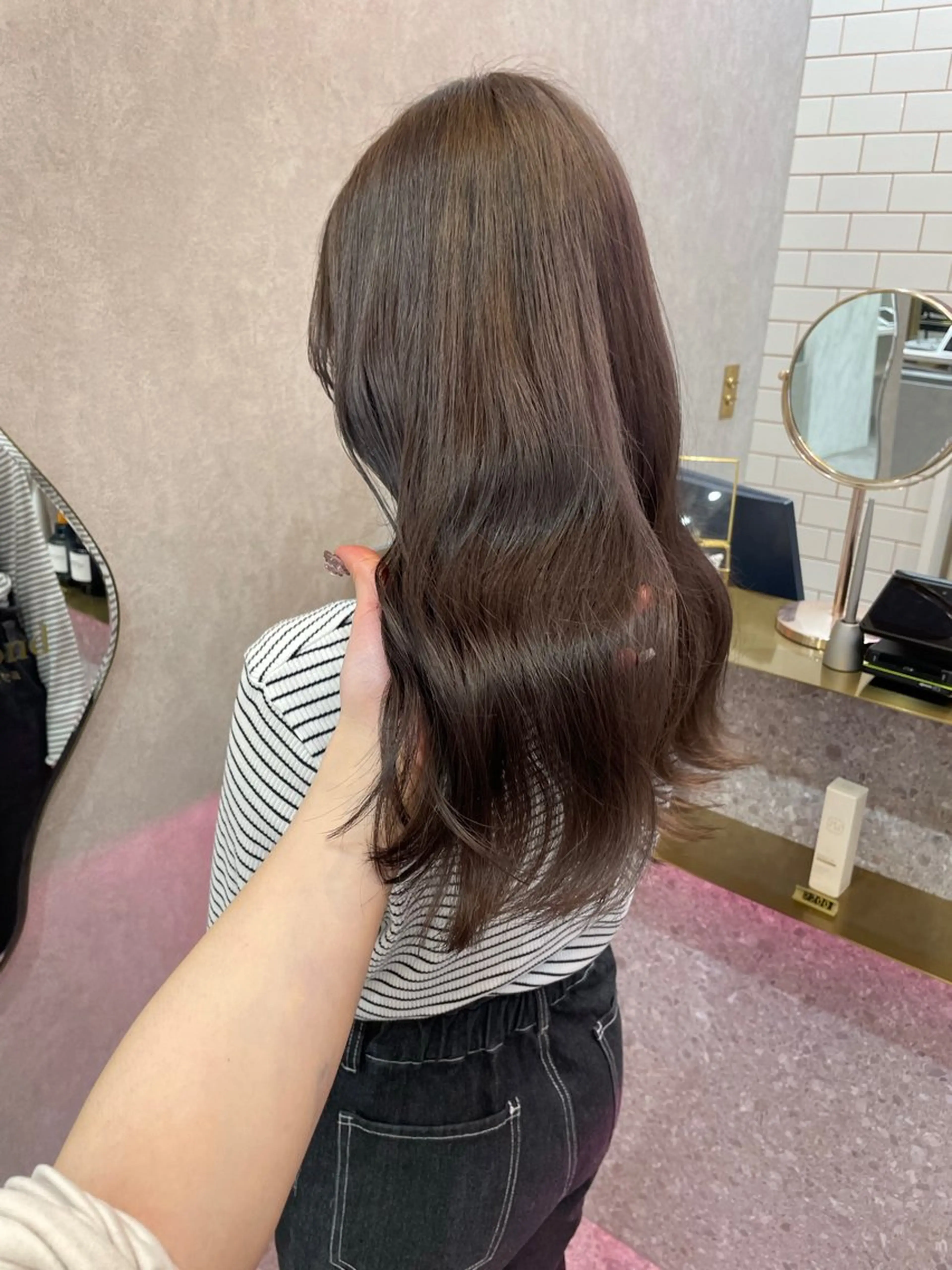 ミディアム カラー ブリーチ ボブ 韓国風ヘア レイヤーカット トリートメント ヘアカラー rina／ベージュ ワンホン/韓国ヘアのヘアスタイル