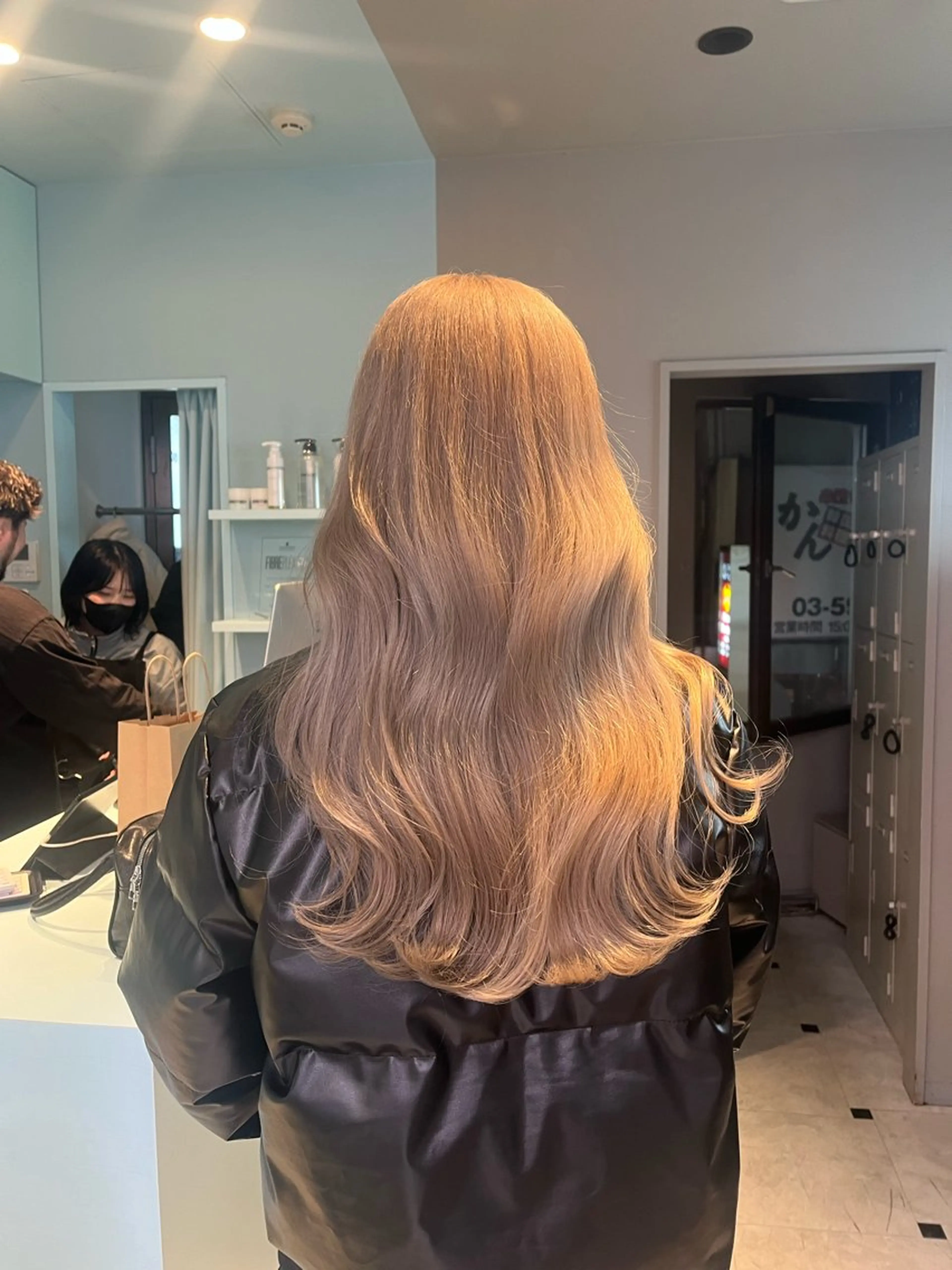 ロング カラー ヘアカラー トリートメント ブリーチカラー 🩵MIZUKIのヘアスタイル