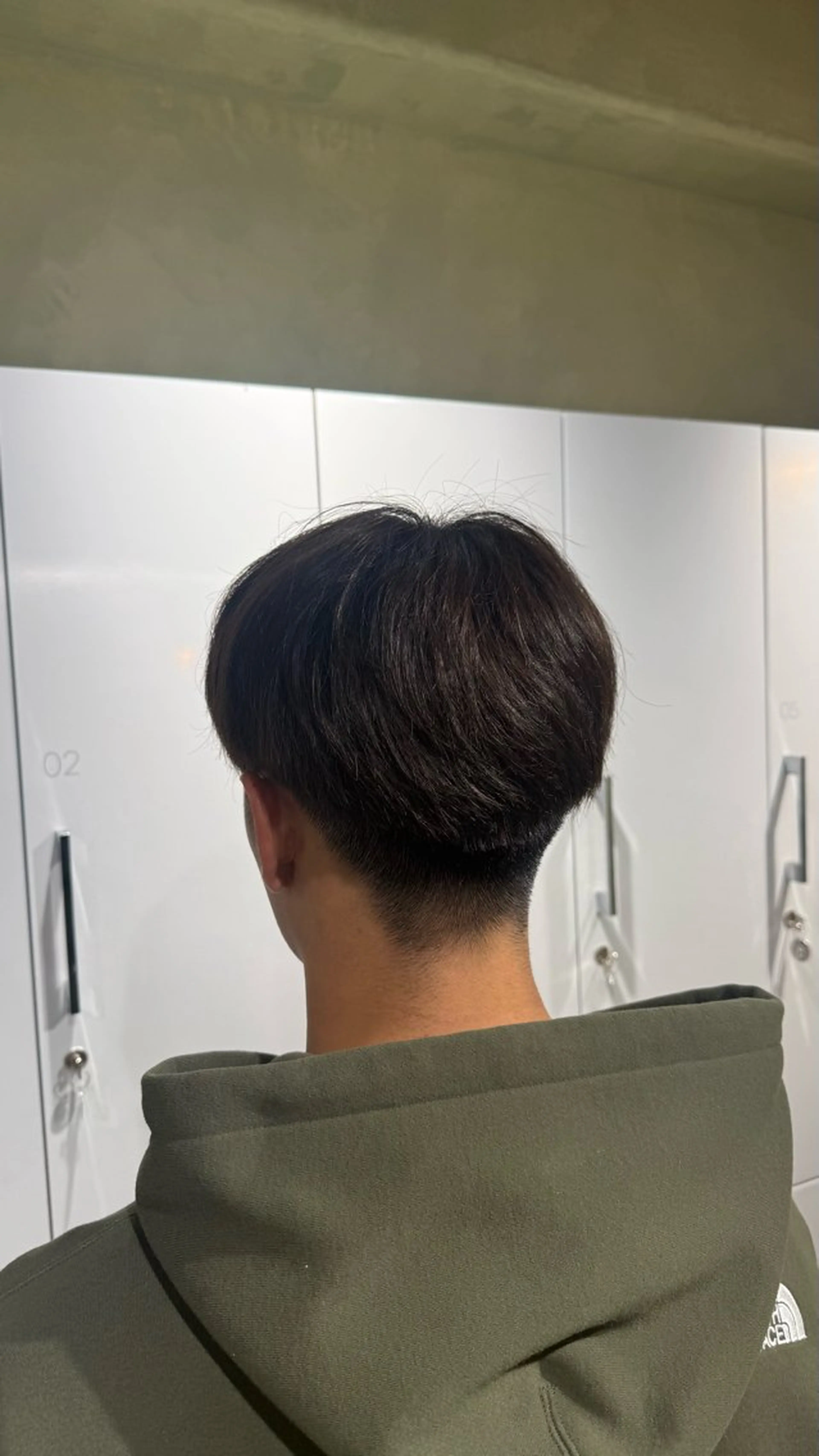 メンズ ヘアカラー 中里 心結のヘアスタイル