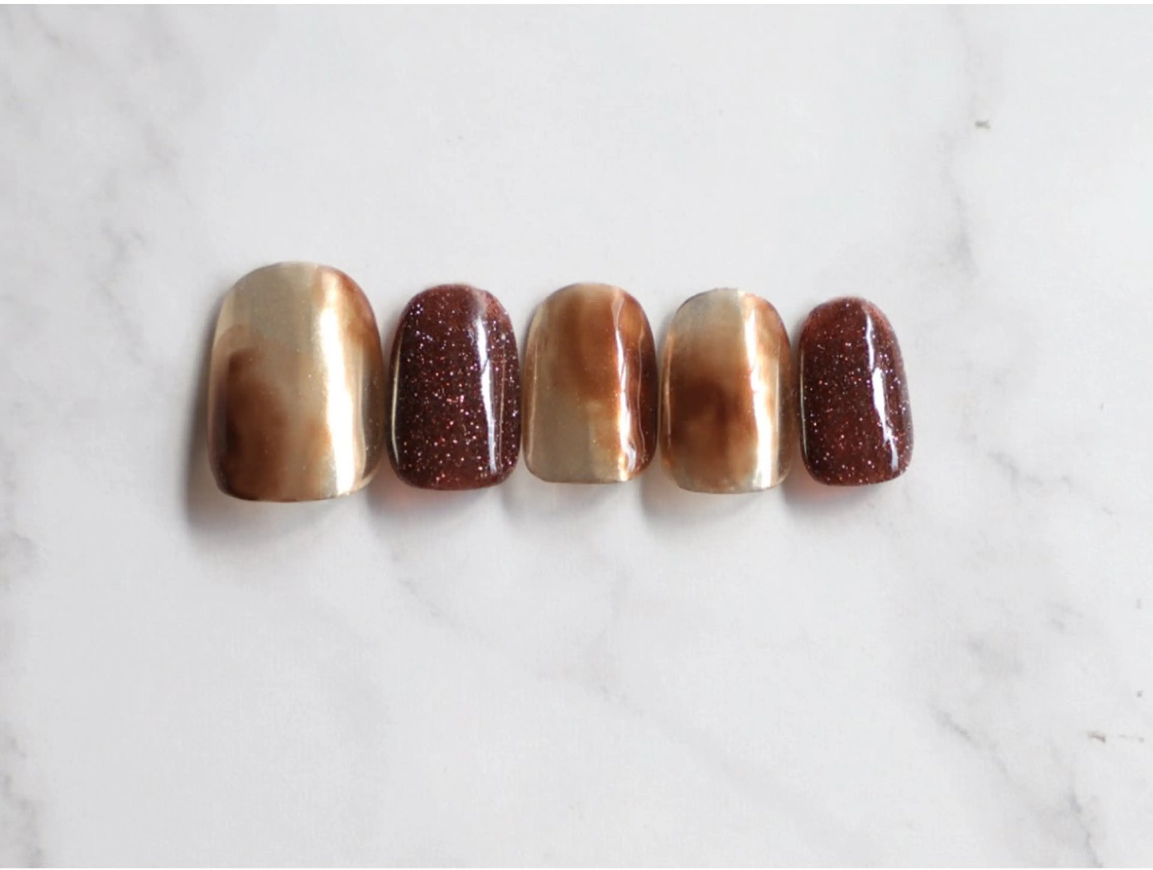 ネイル DEE nail ayame.Kのネイルデザイン